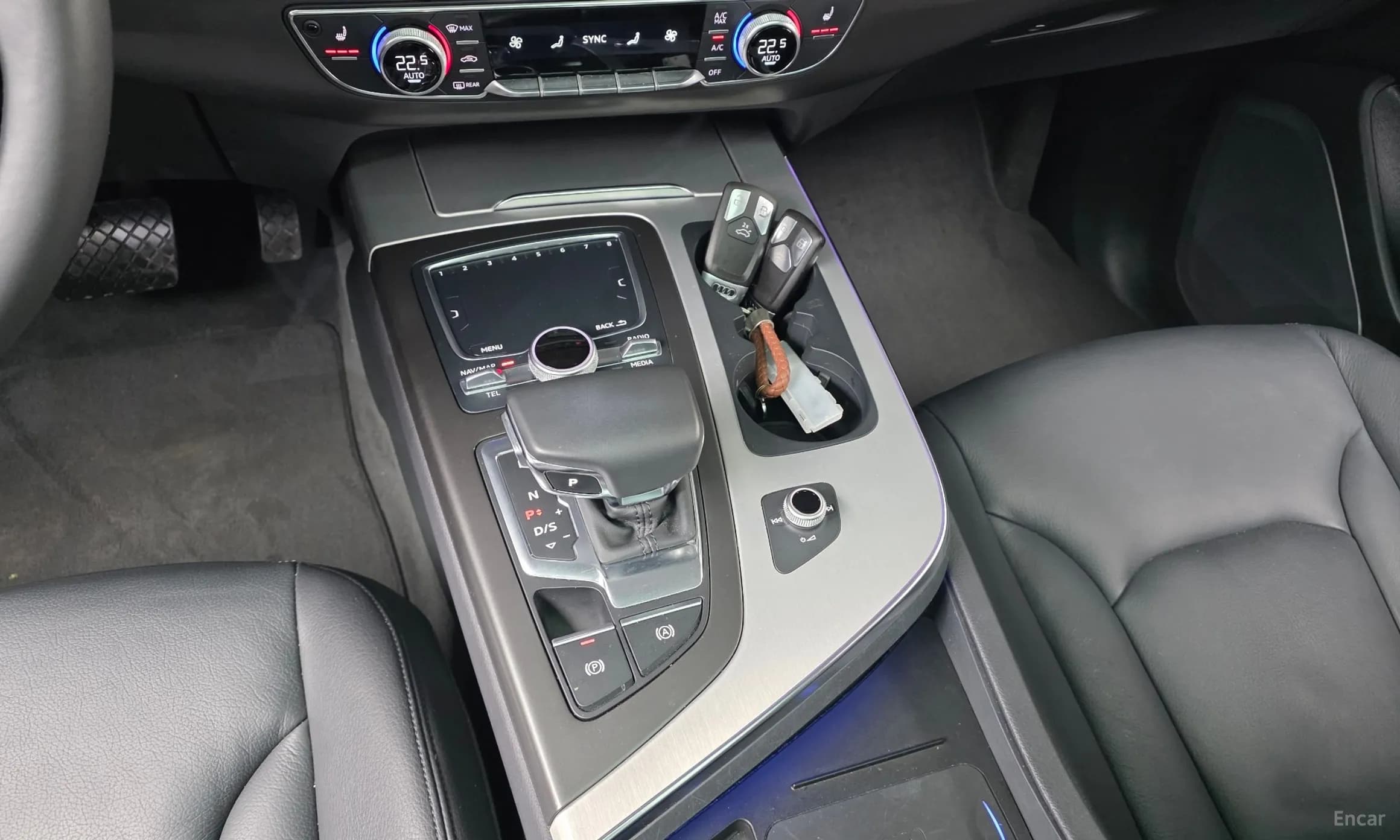 Q7 (4M)
