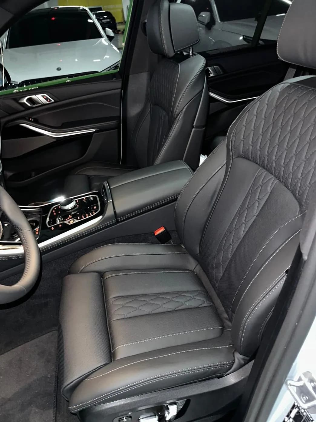X5 (G05)