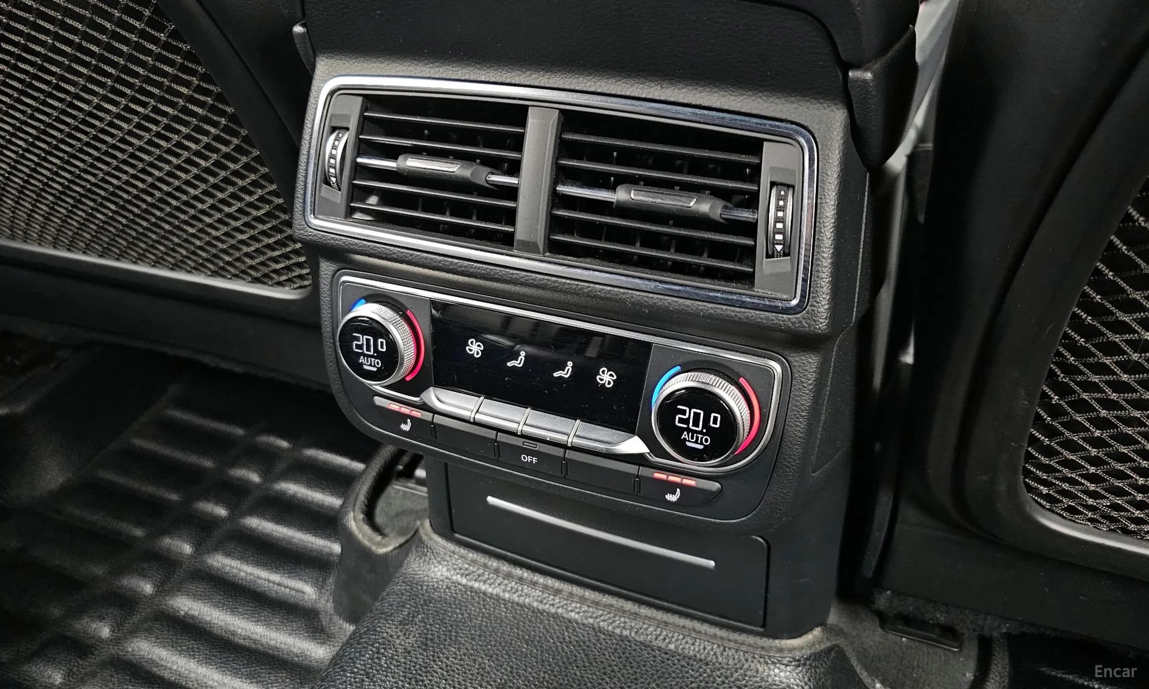 Q7 (4M)