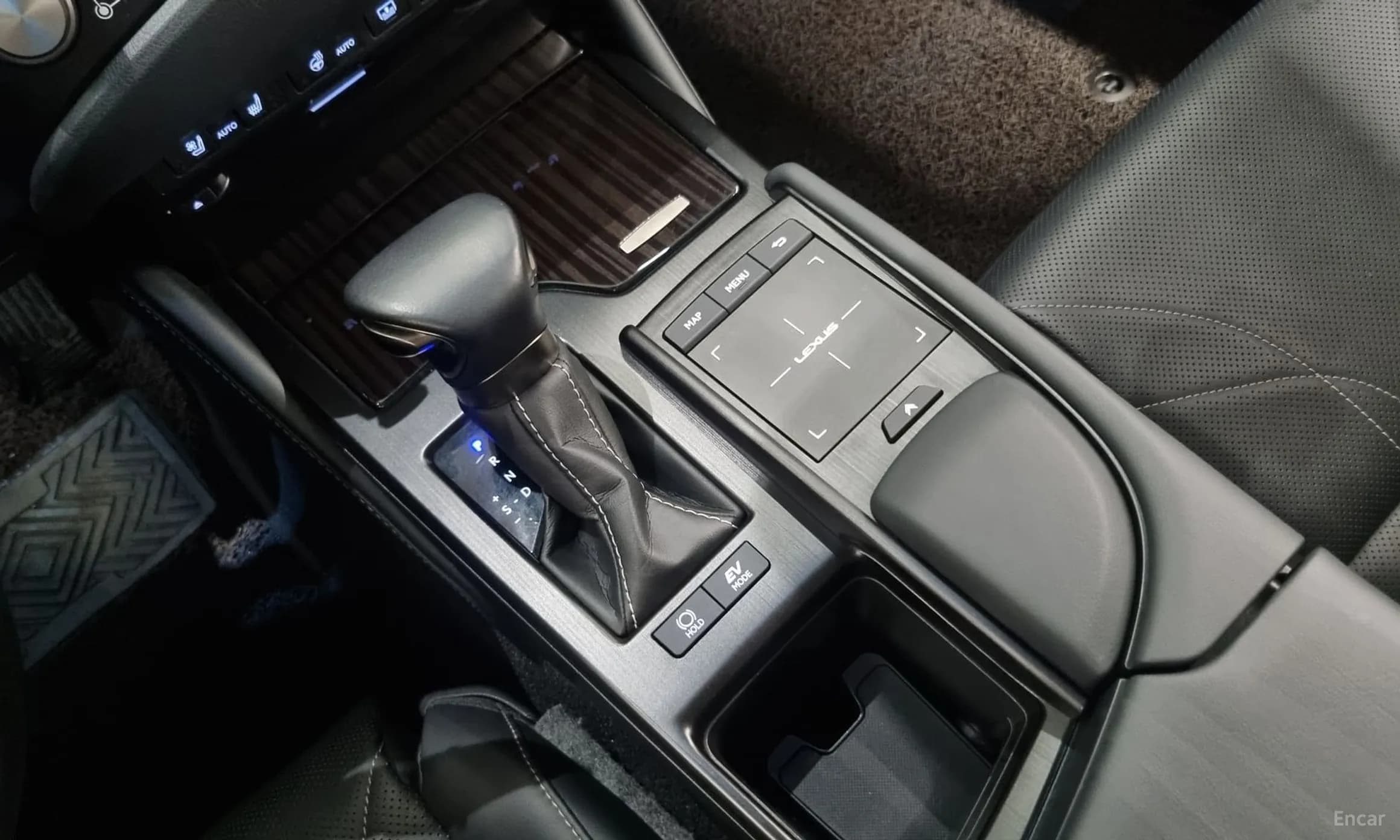 ES300h 7th Generation