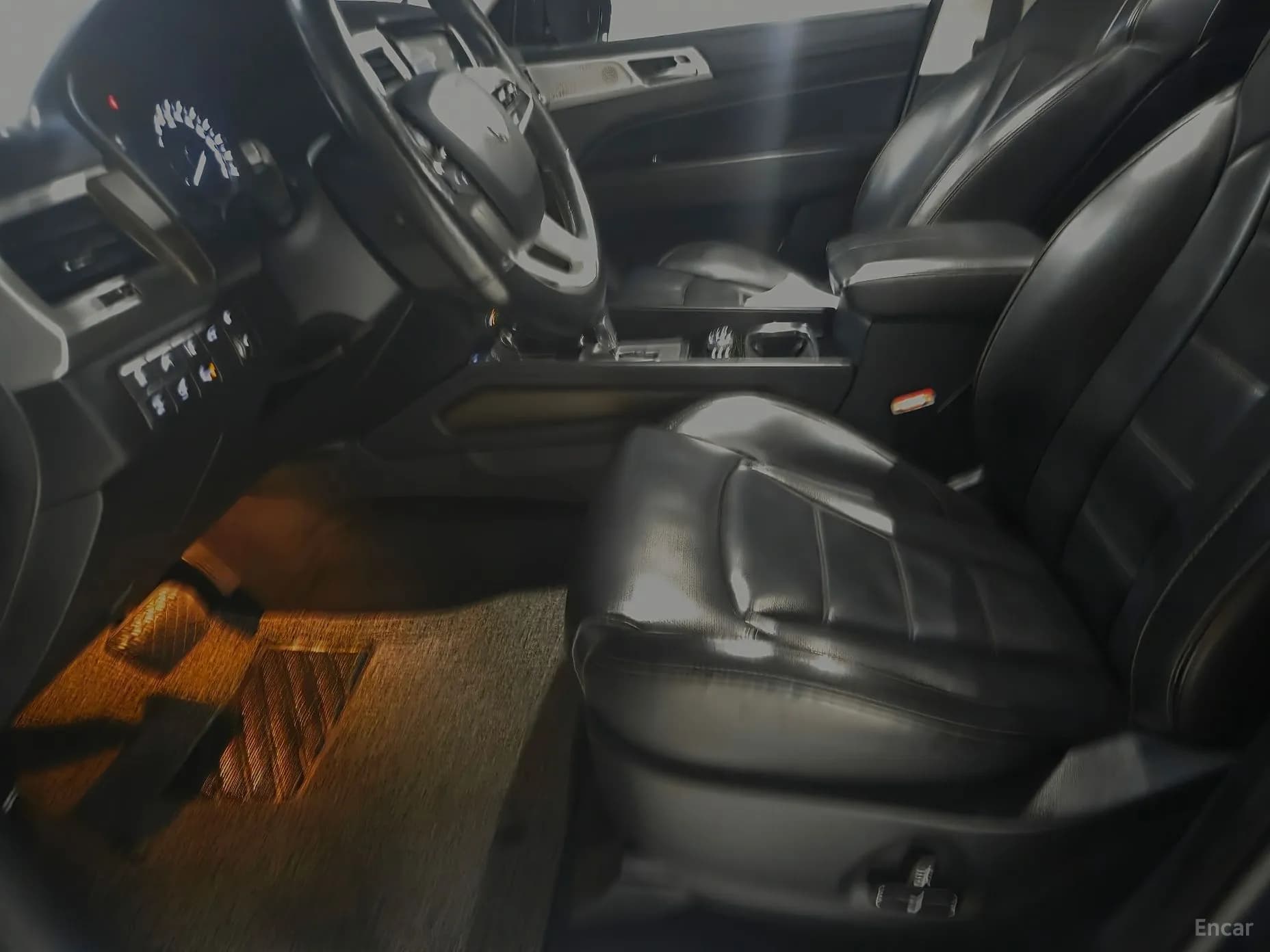 G4 Rexton