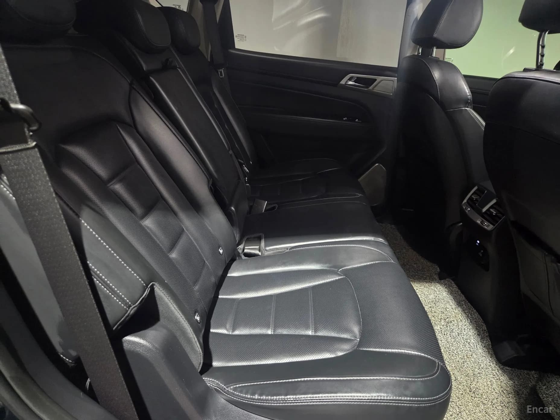 G4 Rexton