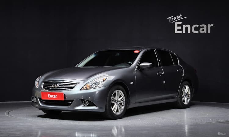 G37