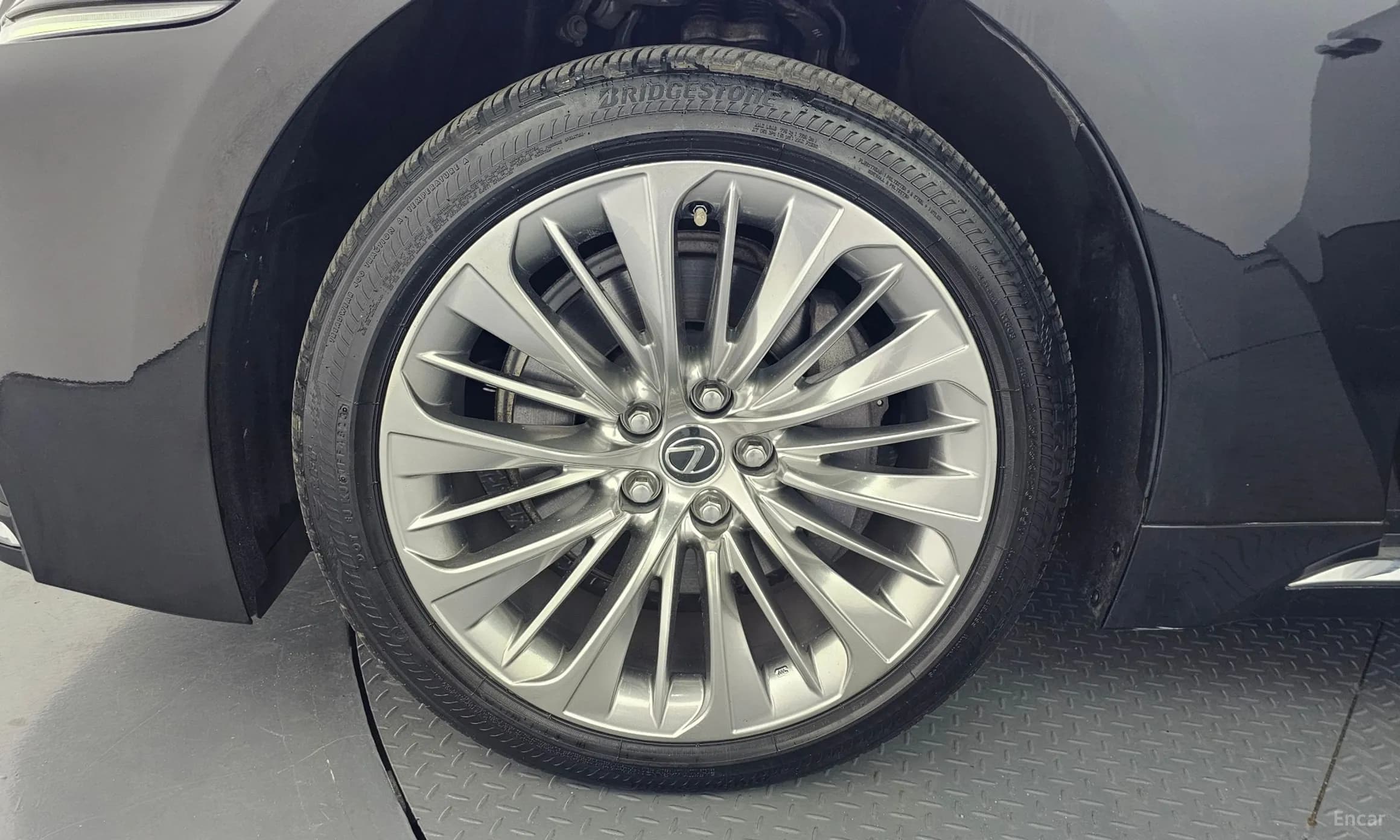 LS500h Gen 5