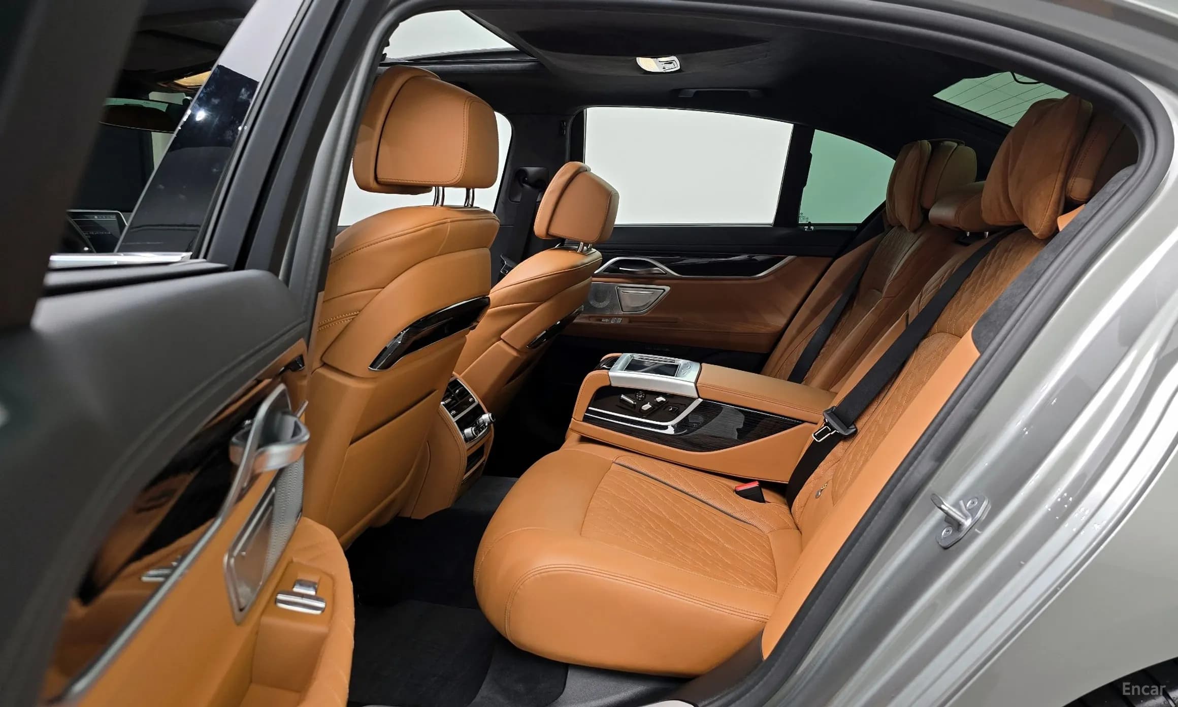 7 Series (G11)