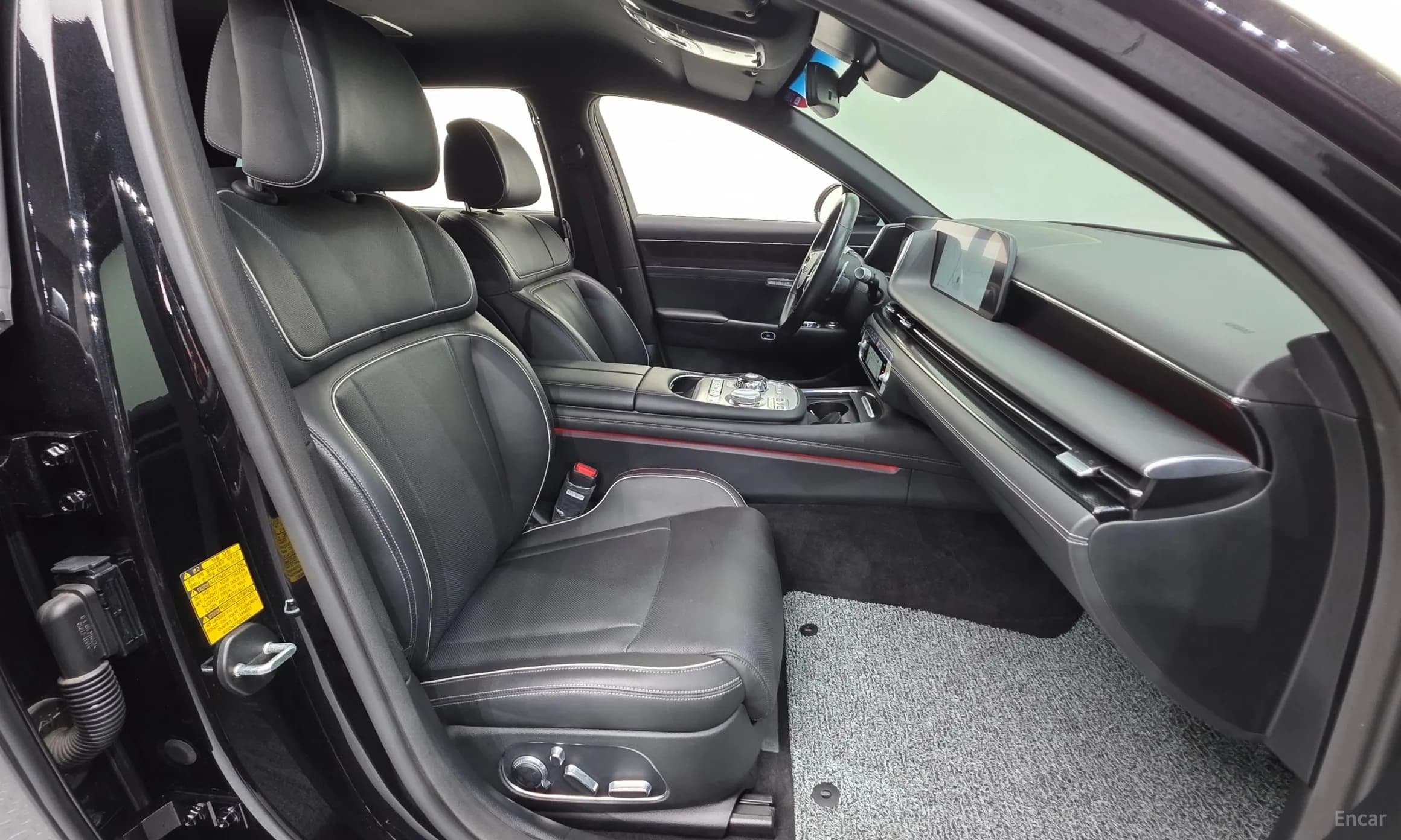 G90 (RS4)