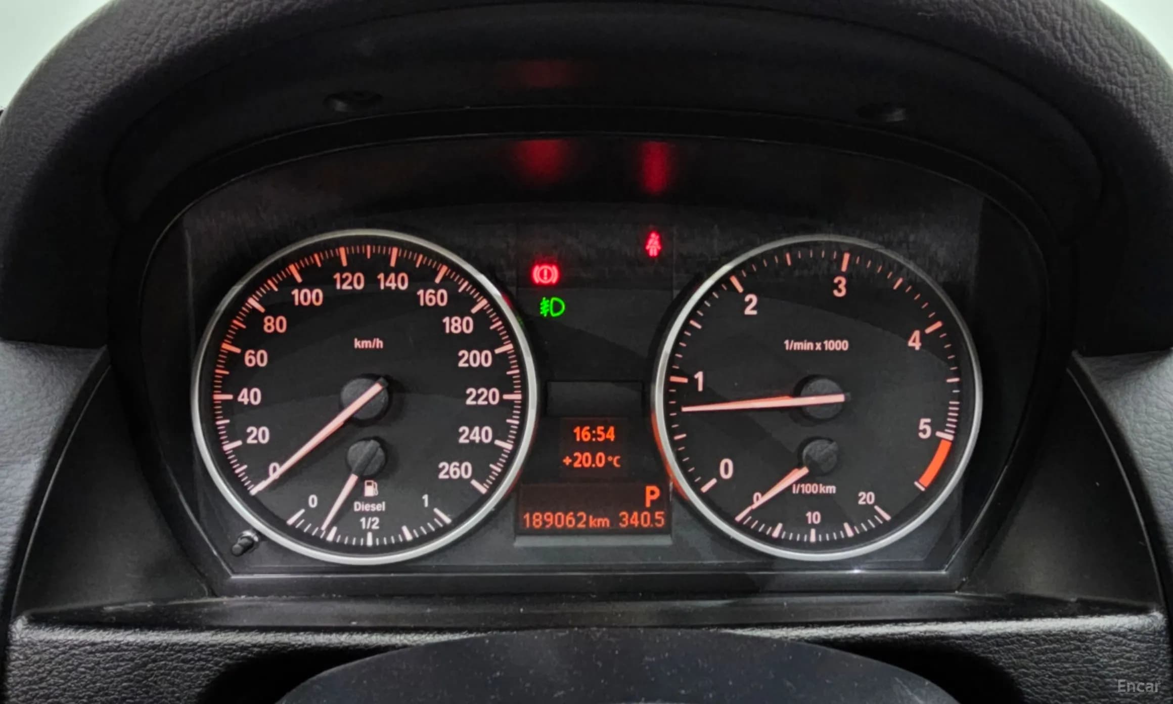 X1 (E84)