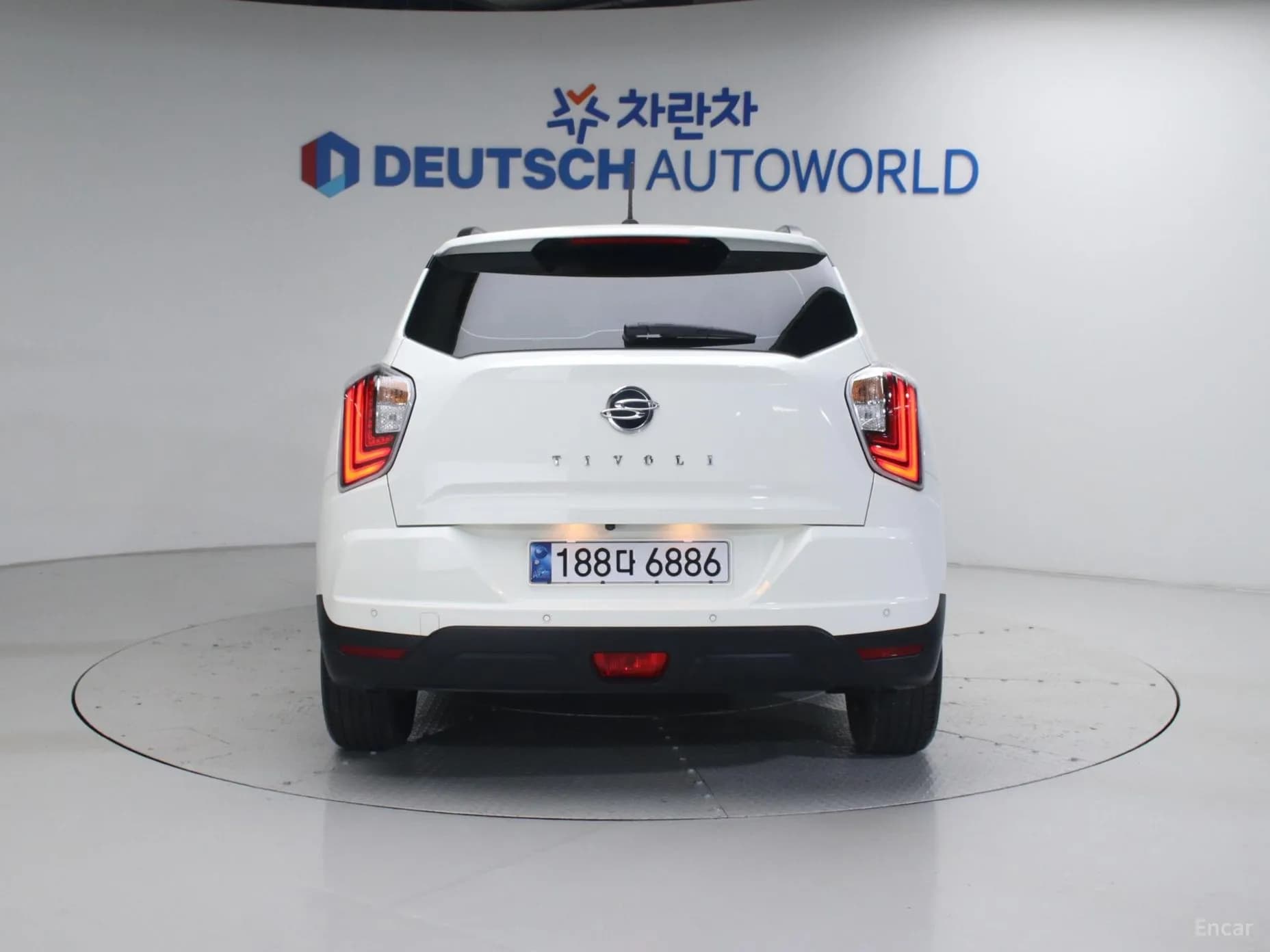 Berry New Tivoli