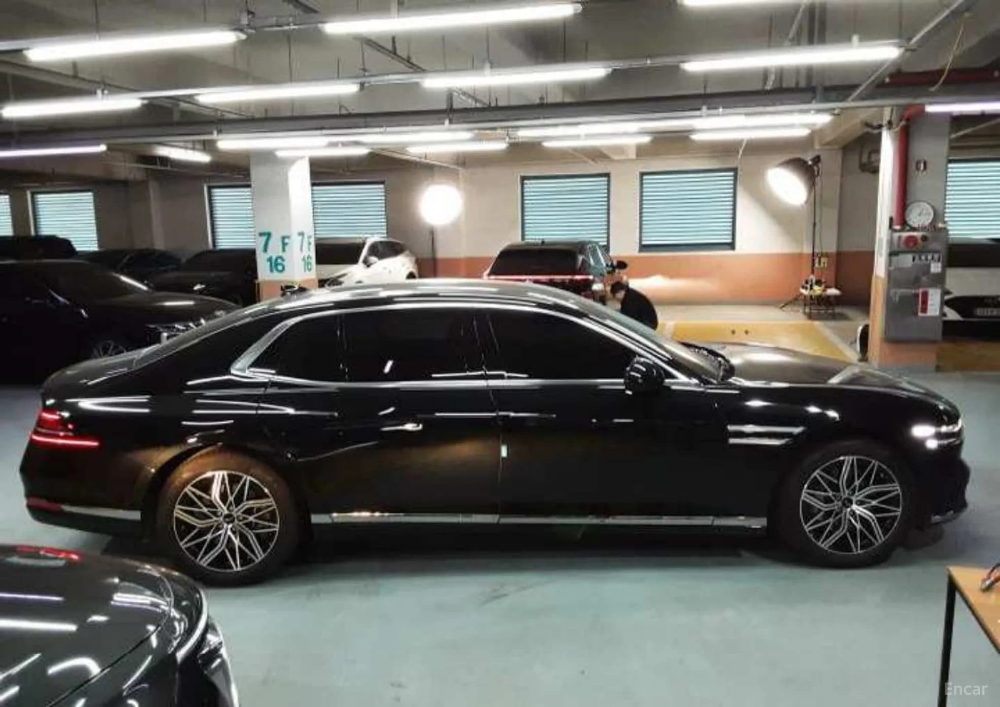 G90 (RS4)