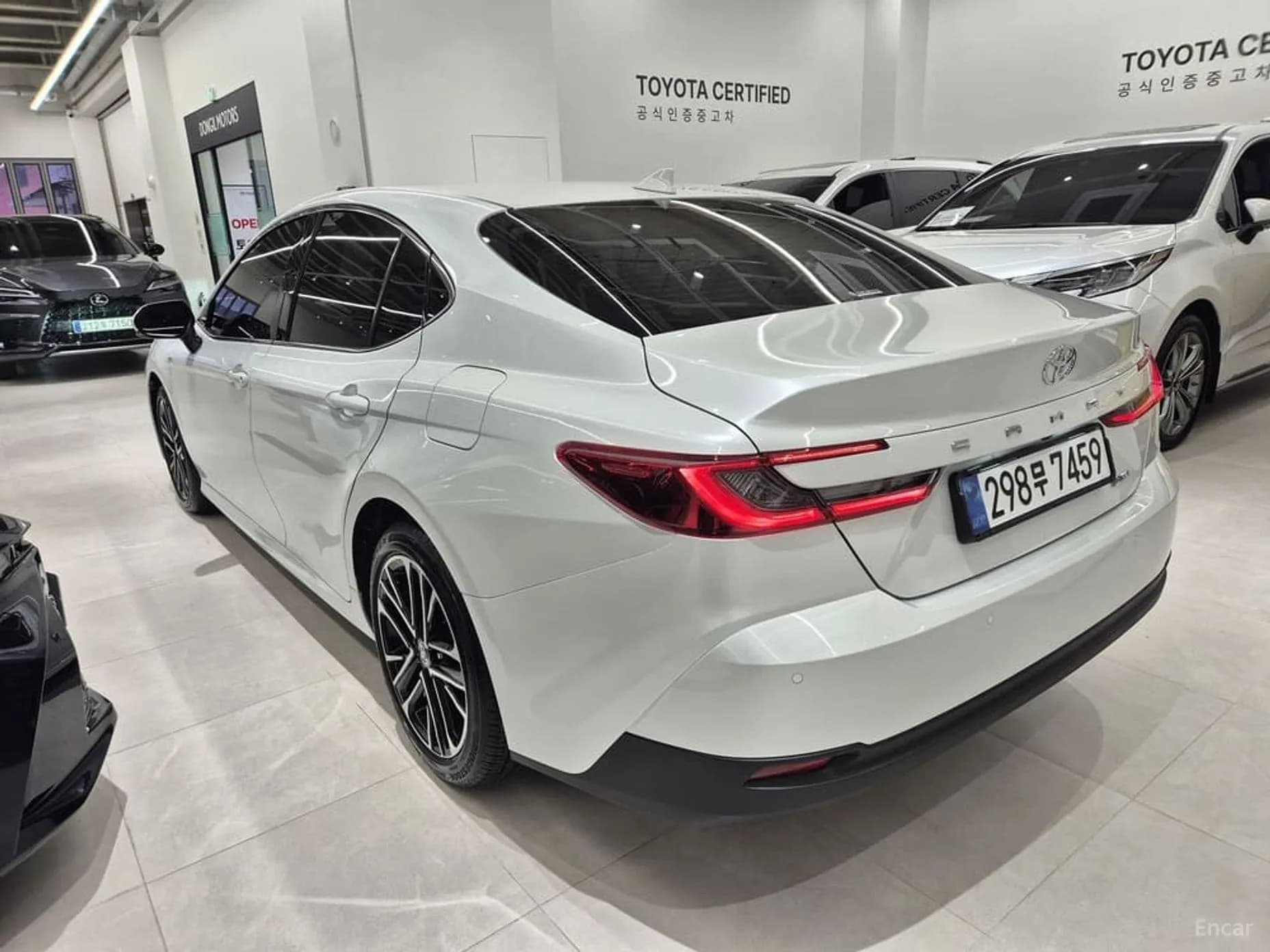 Camry (XV80)