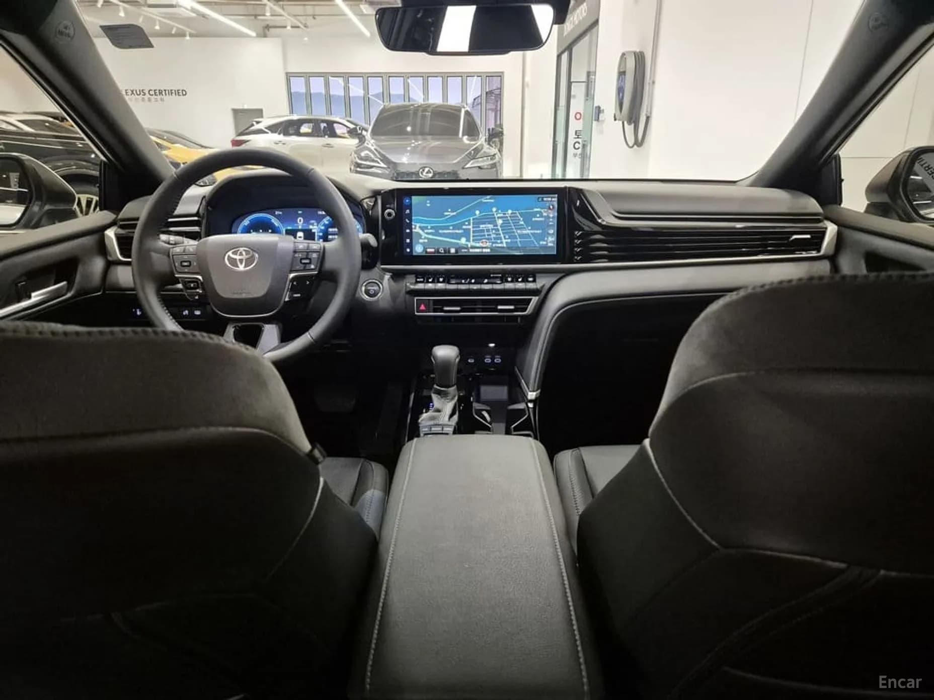 Camry (XV80)