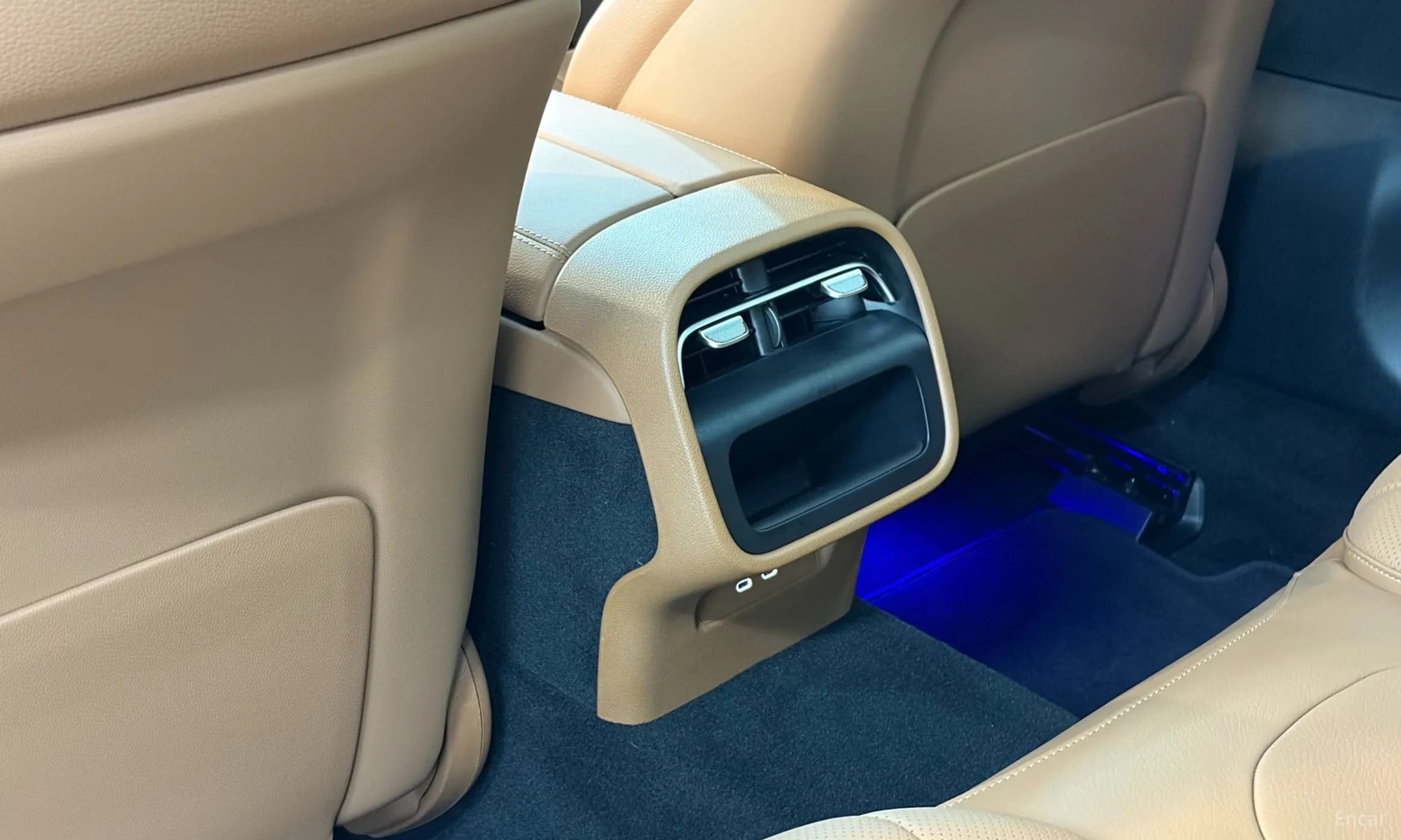 E-Class W214