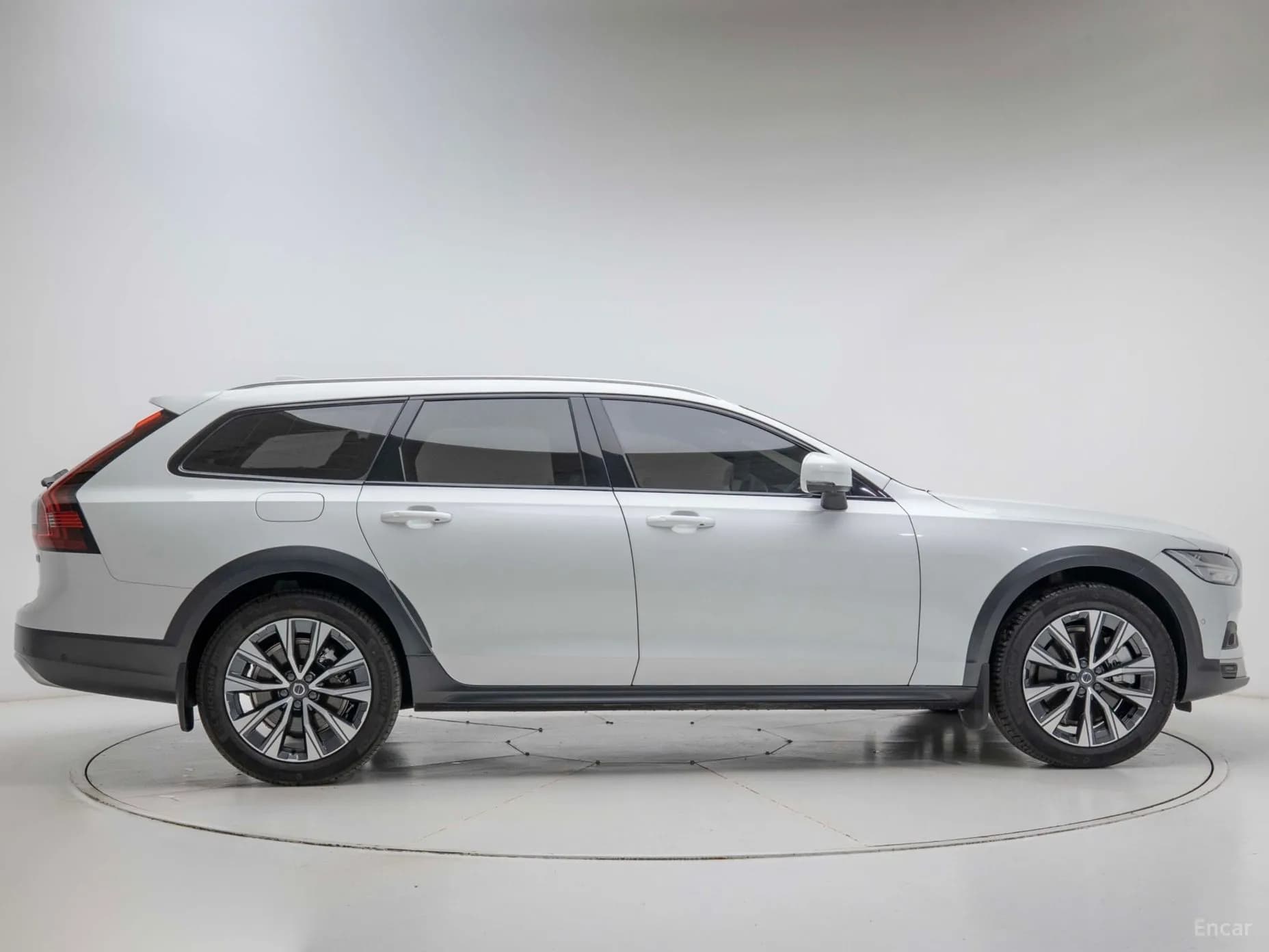 V90 Cross Country