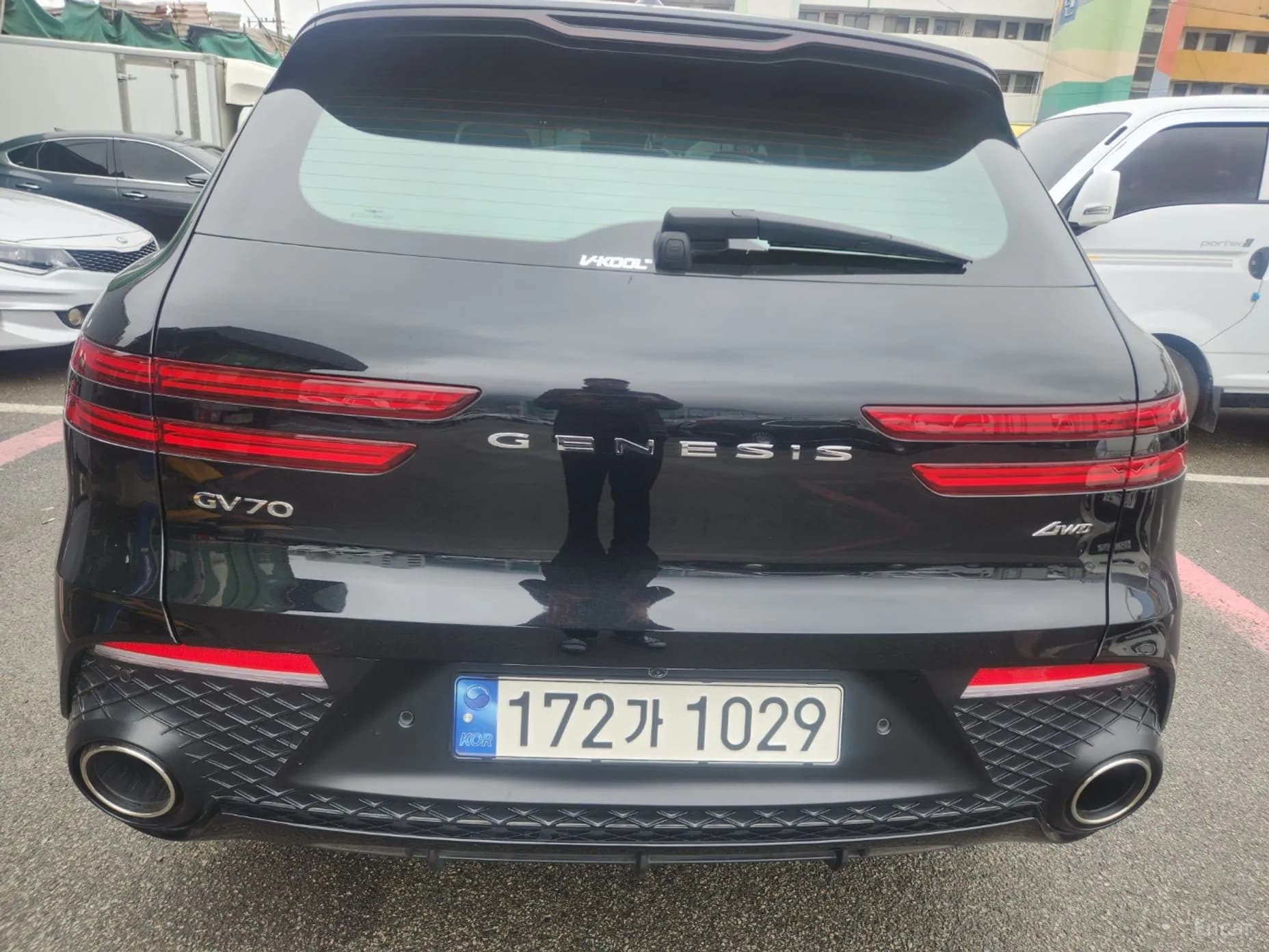 GV70