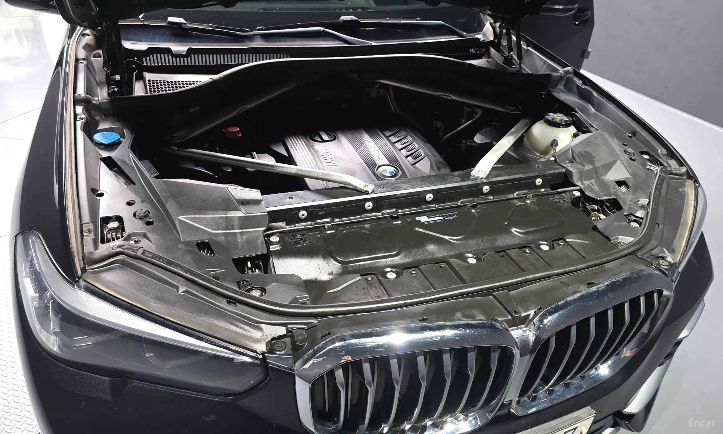 X5 (G05)