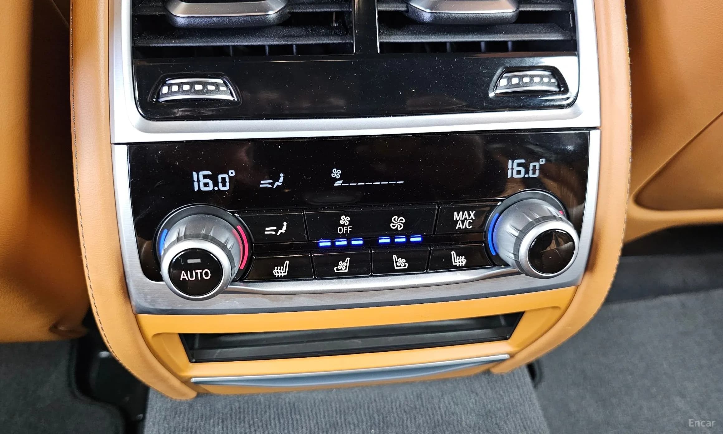 7 Series (G11)
