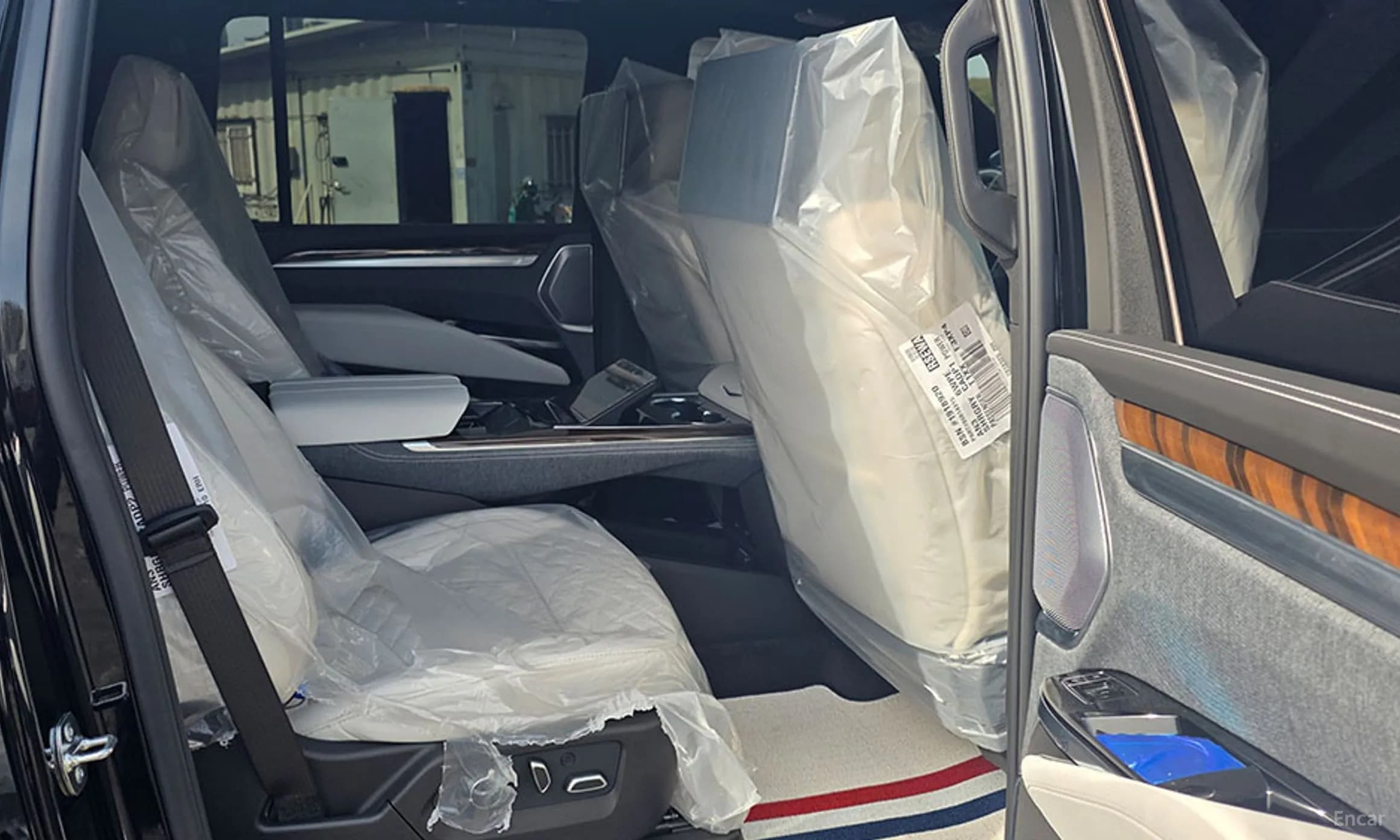 Escalade 5th Generation