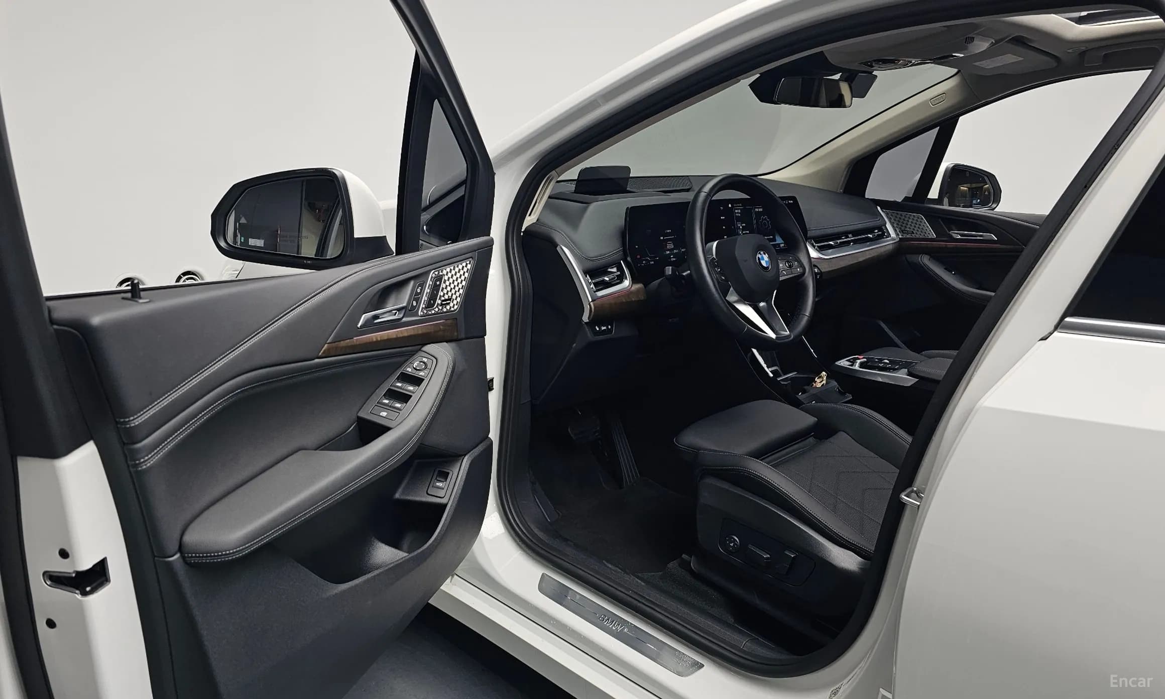 2 Series Active Tourer (U06)