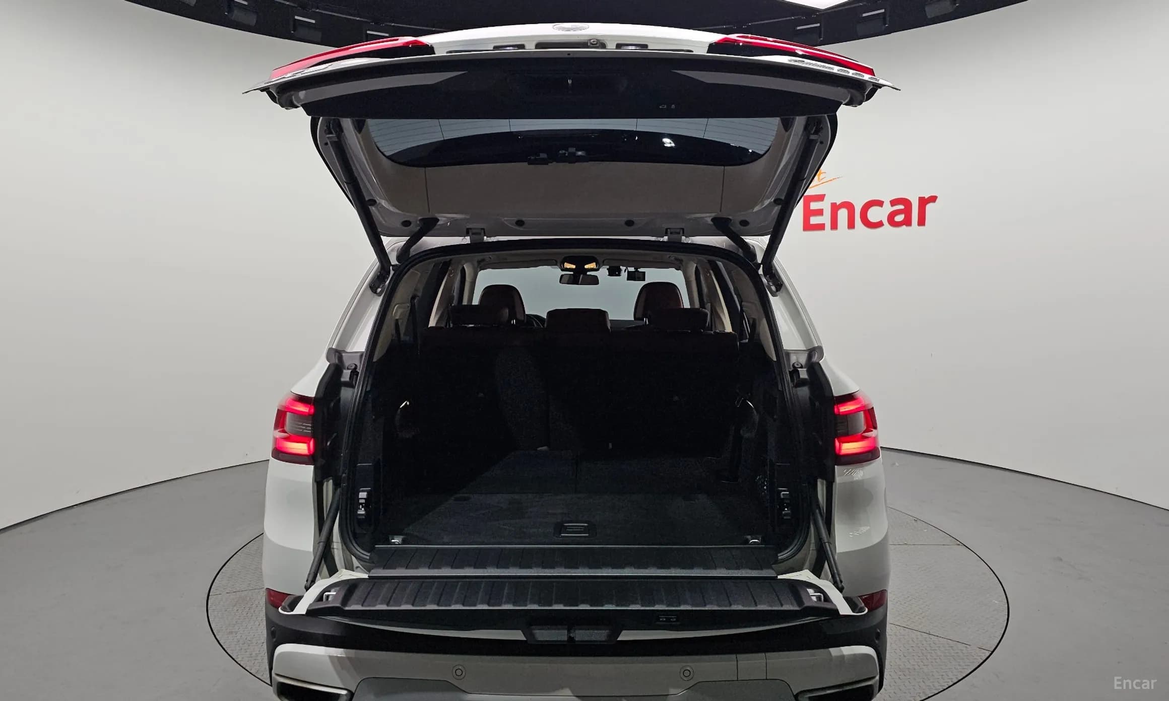 X5 (G05)
