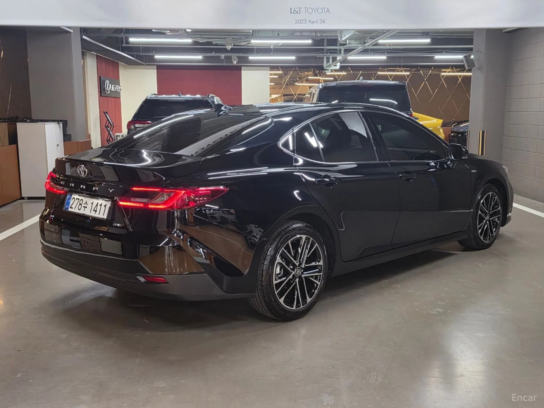 Camry (XV80)
