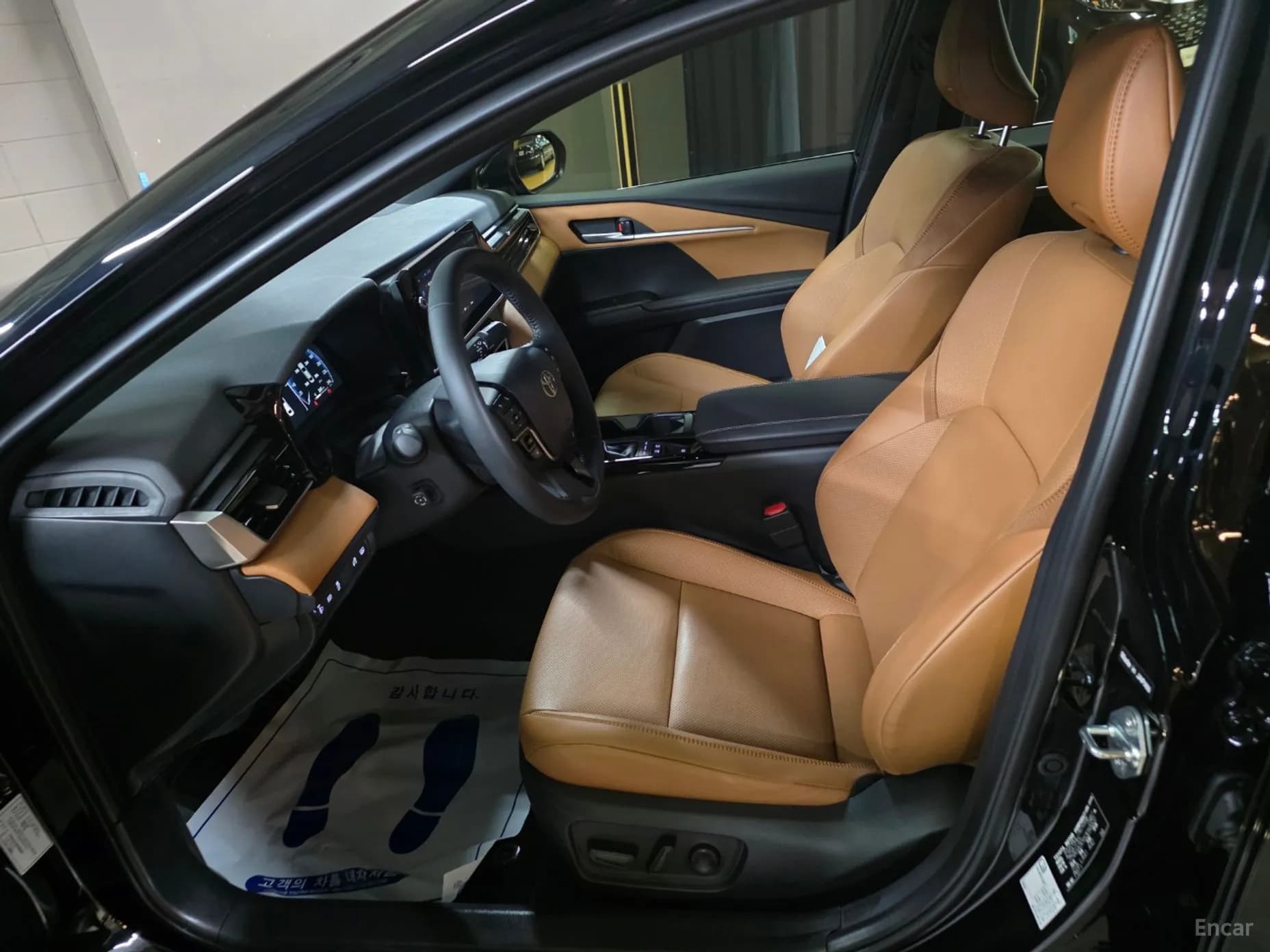 Camry (XV80)