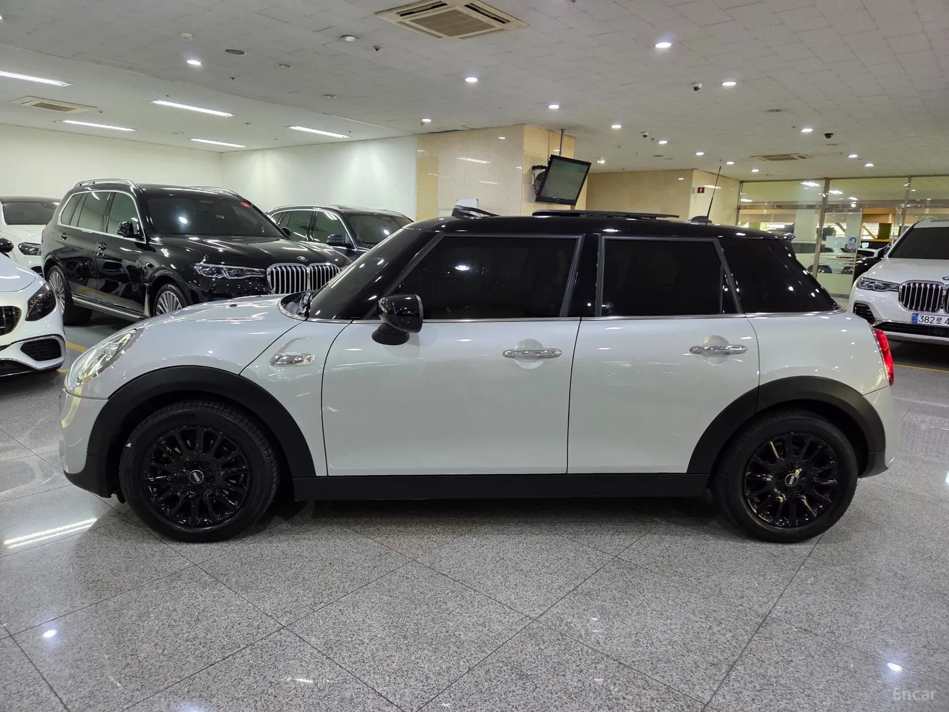 Cooper S
