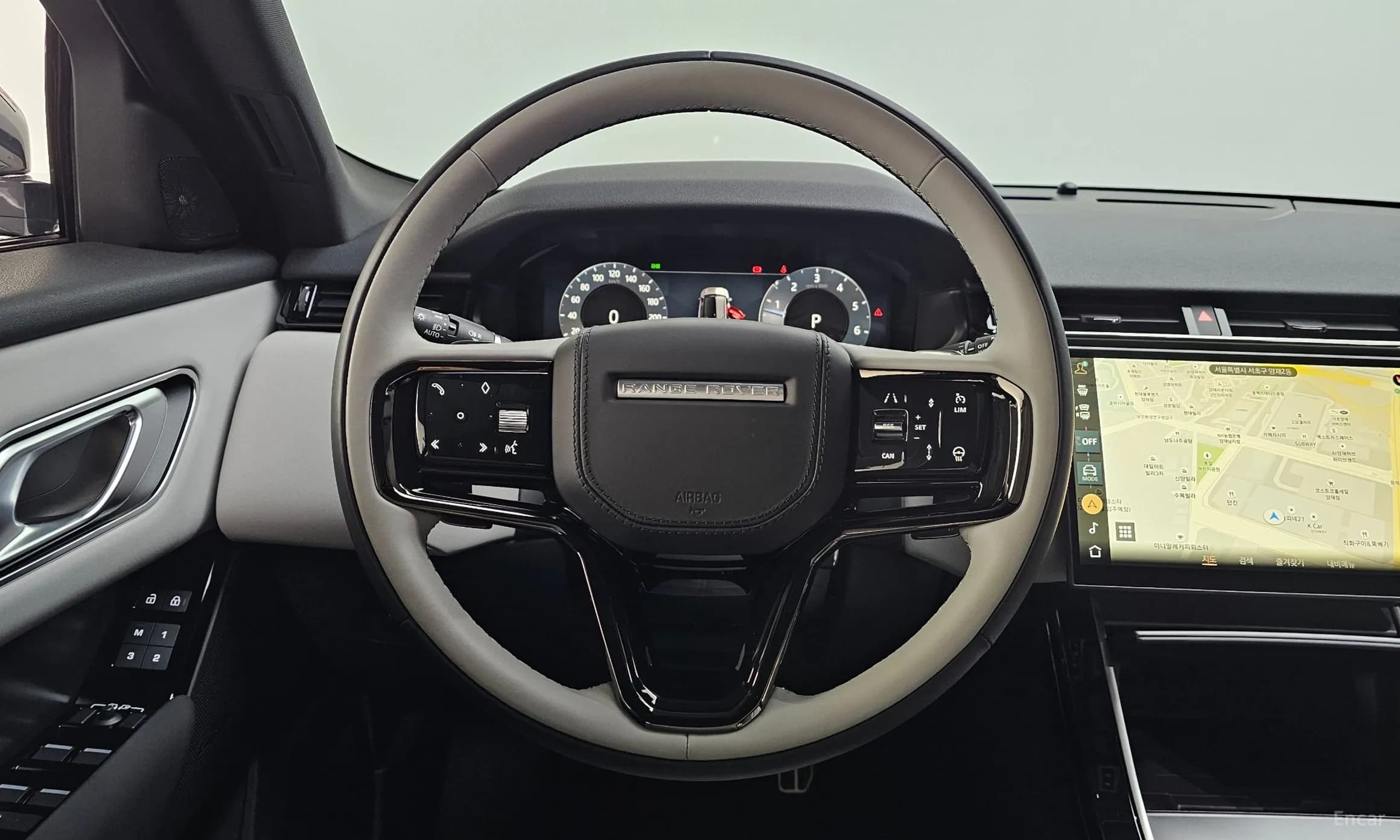 Range Rover Bella