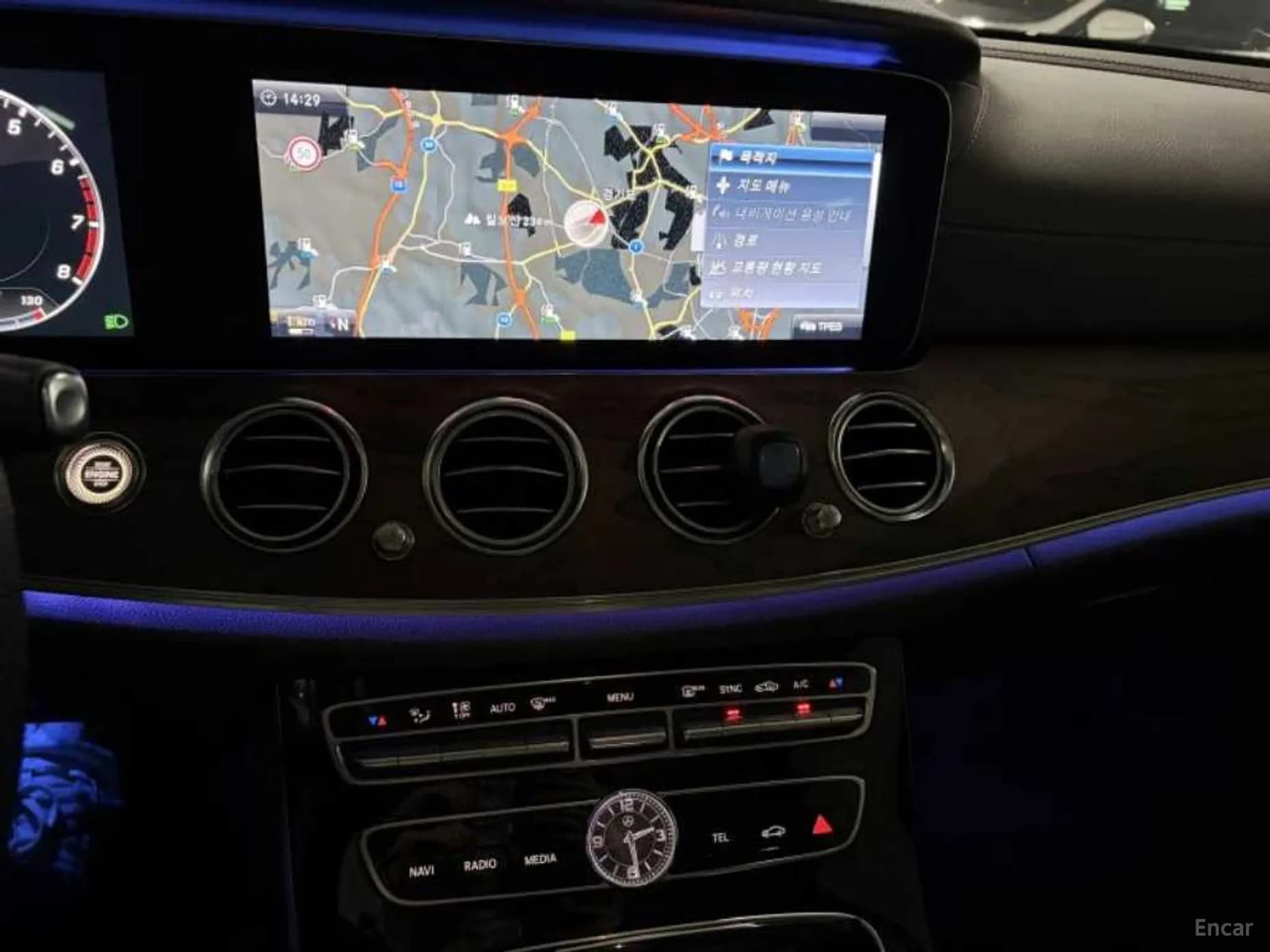 E-Class W213