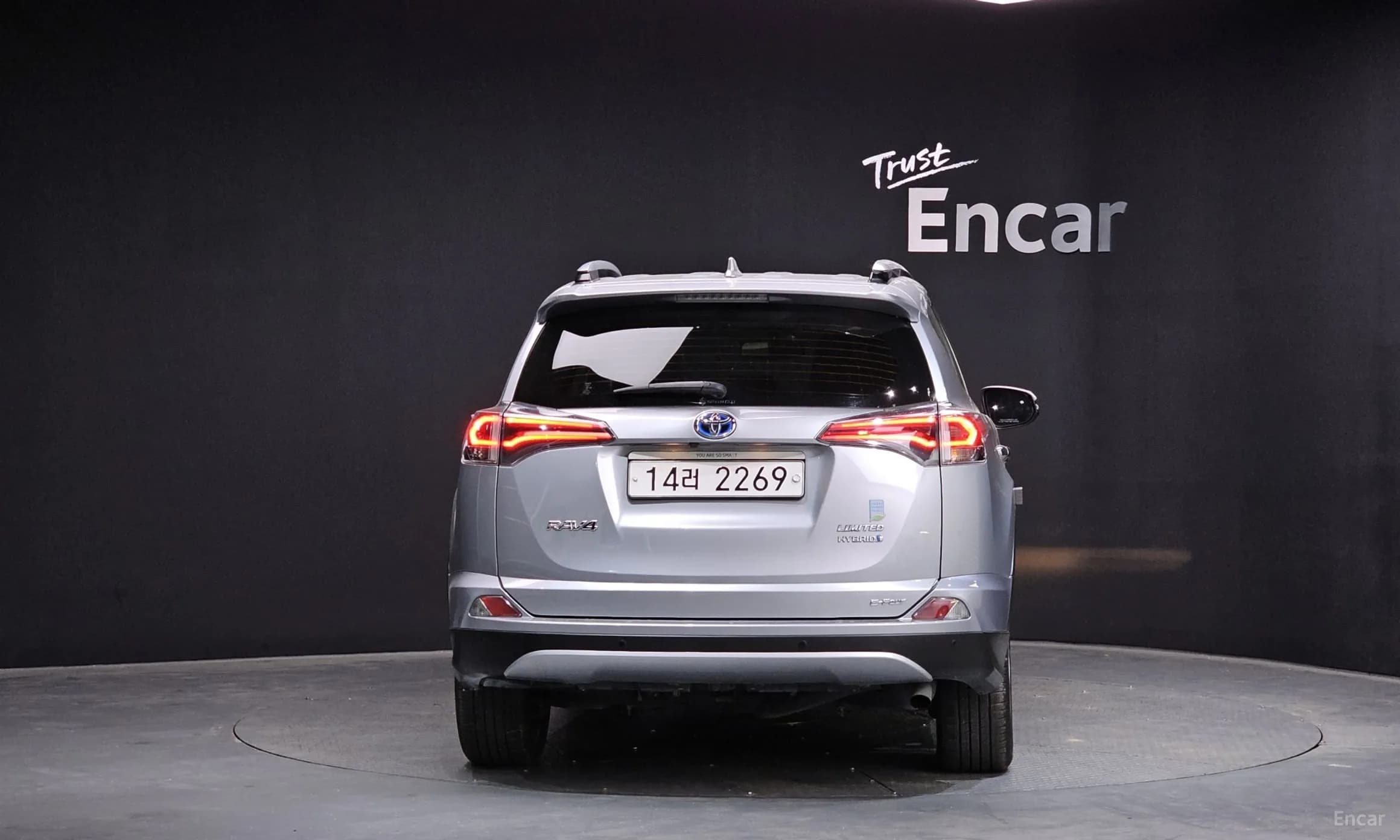 RAV4