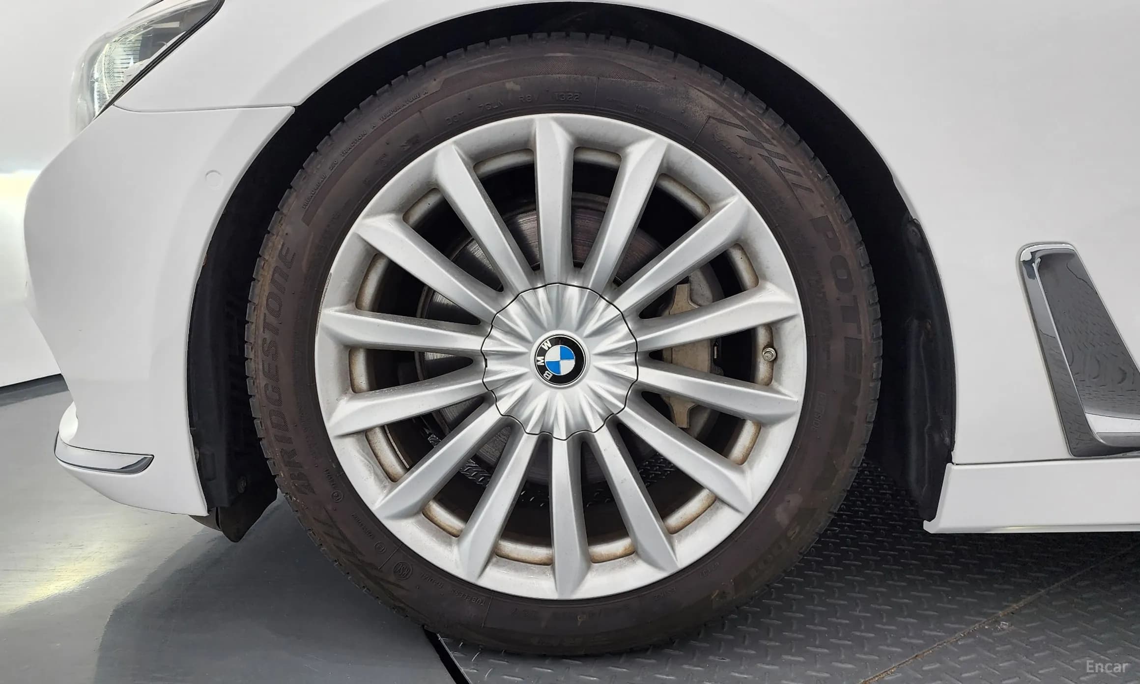 7 Series (G11)