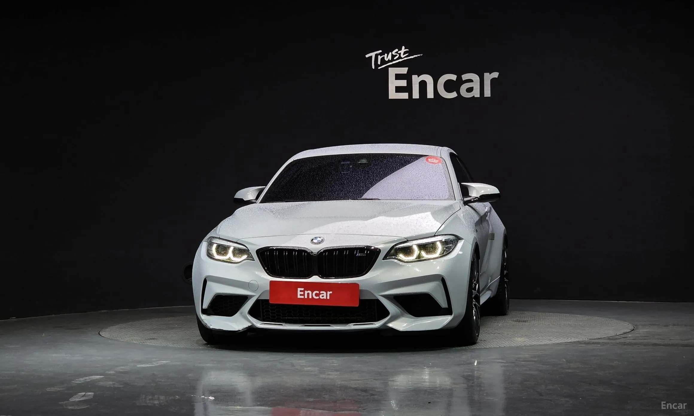 M2 (F87)