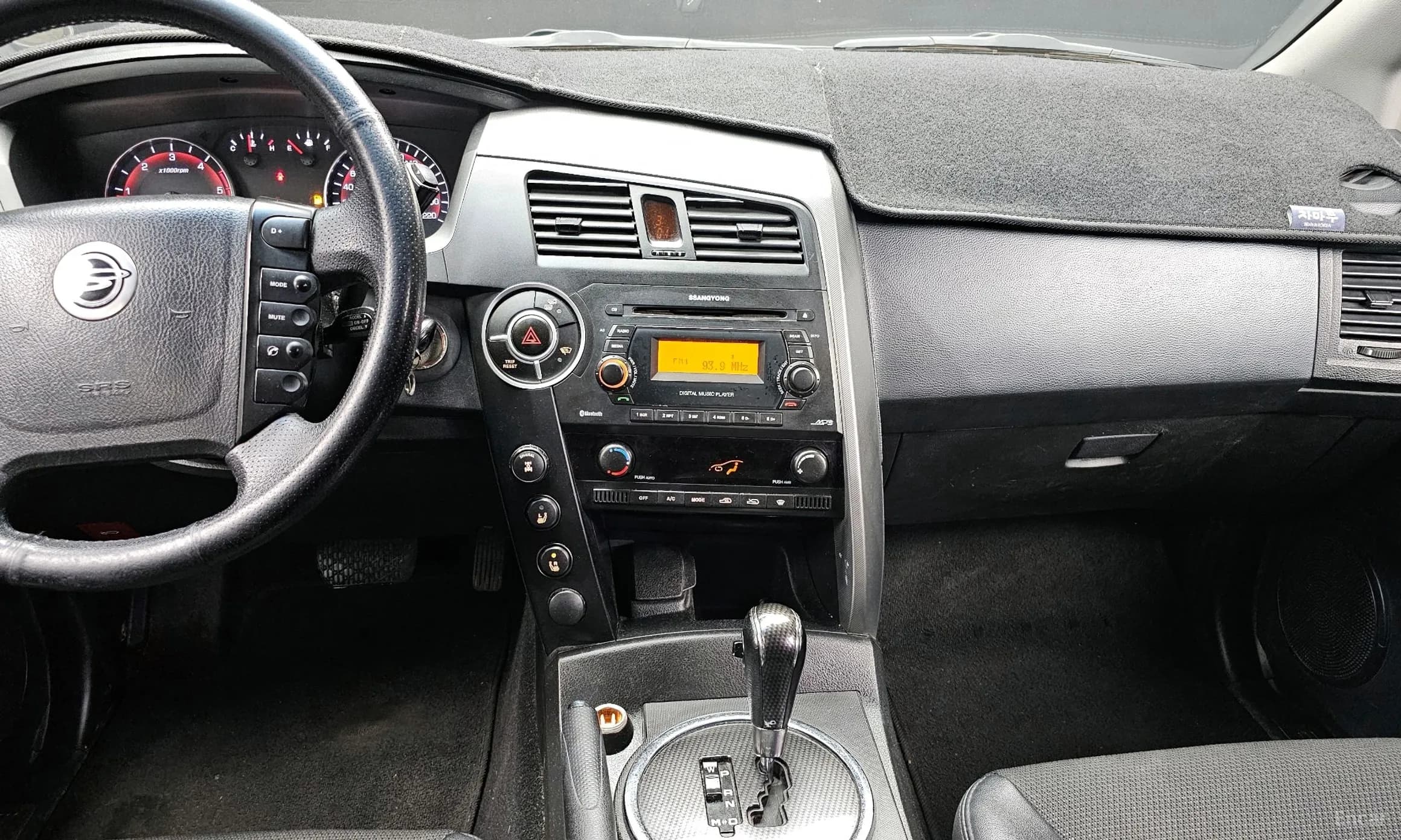 Korando Sports
