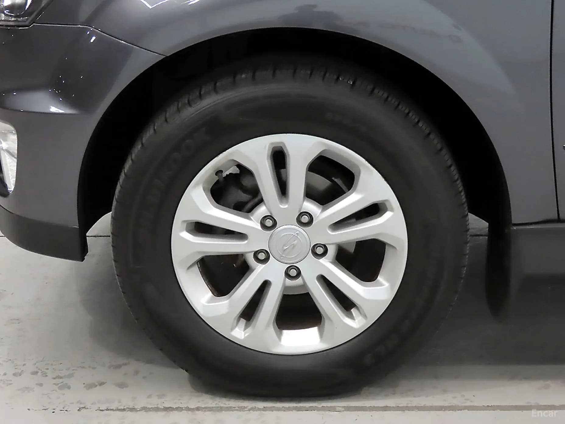 Korando Sports