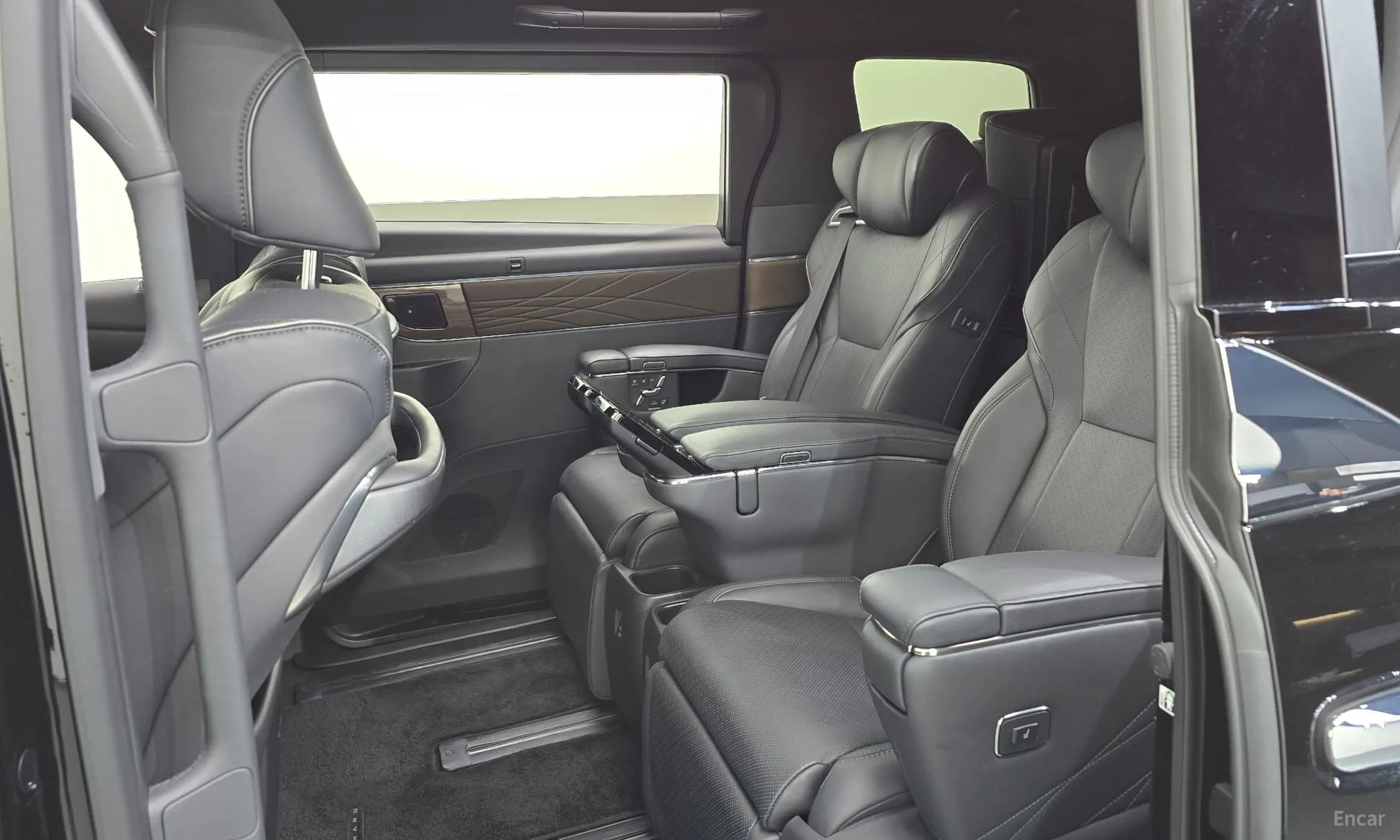 Alphard 4th Generation