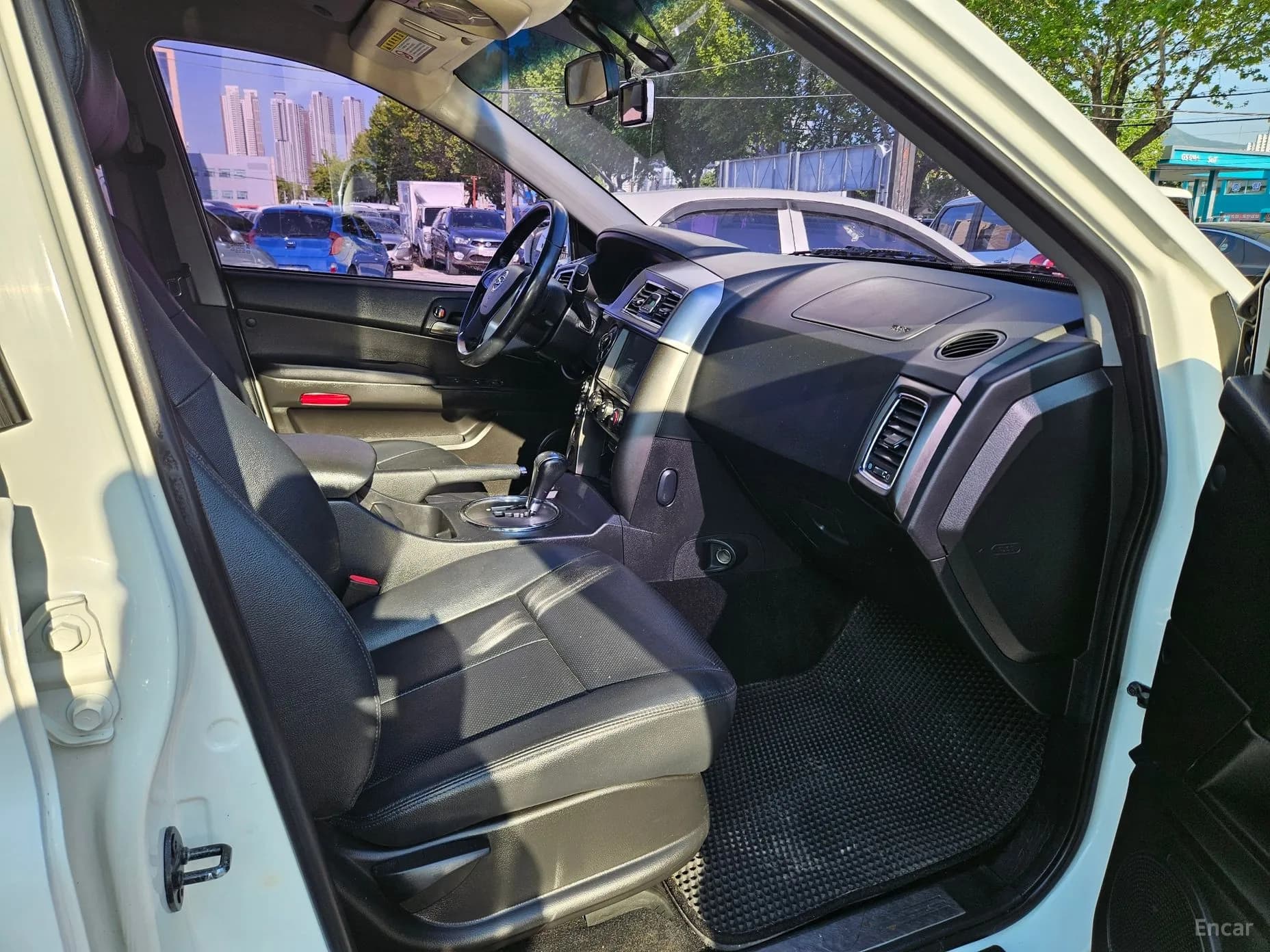 Korando Sports