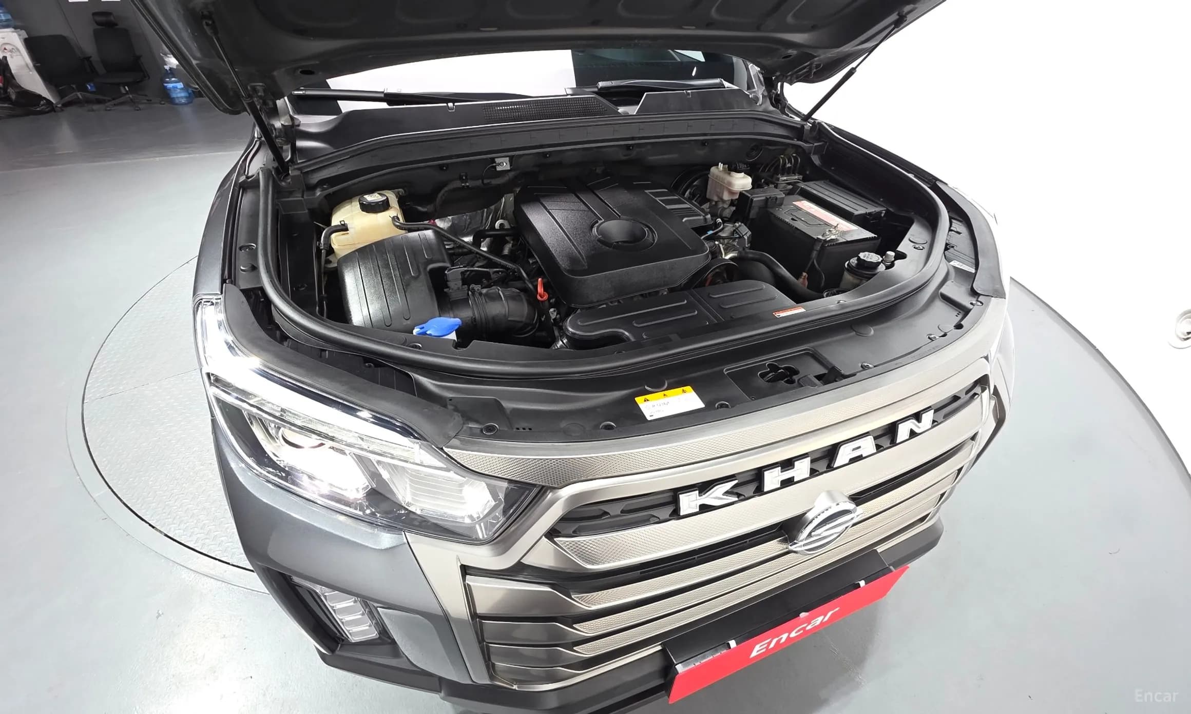 Rexton Sports Khan