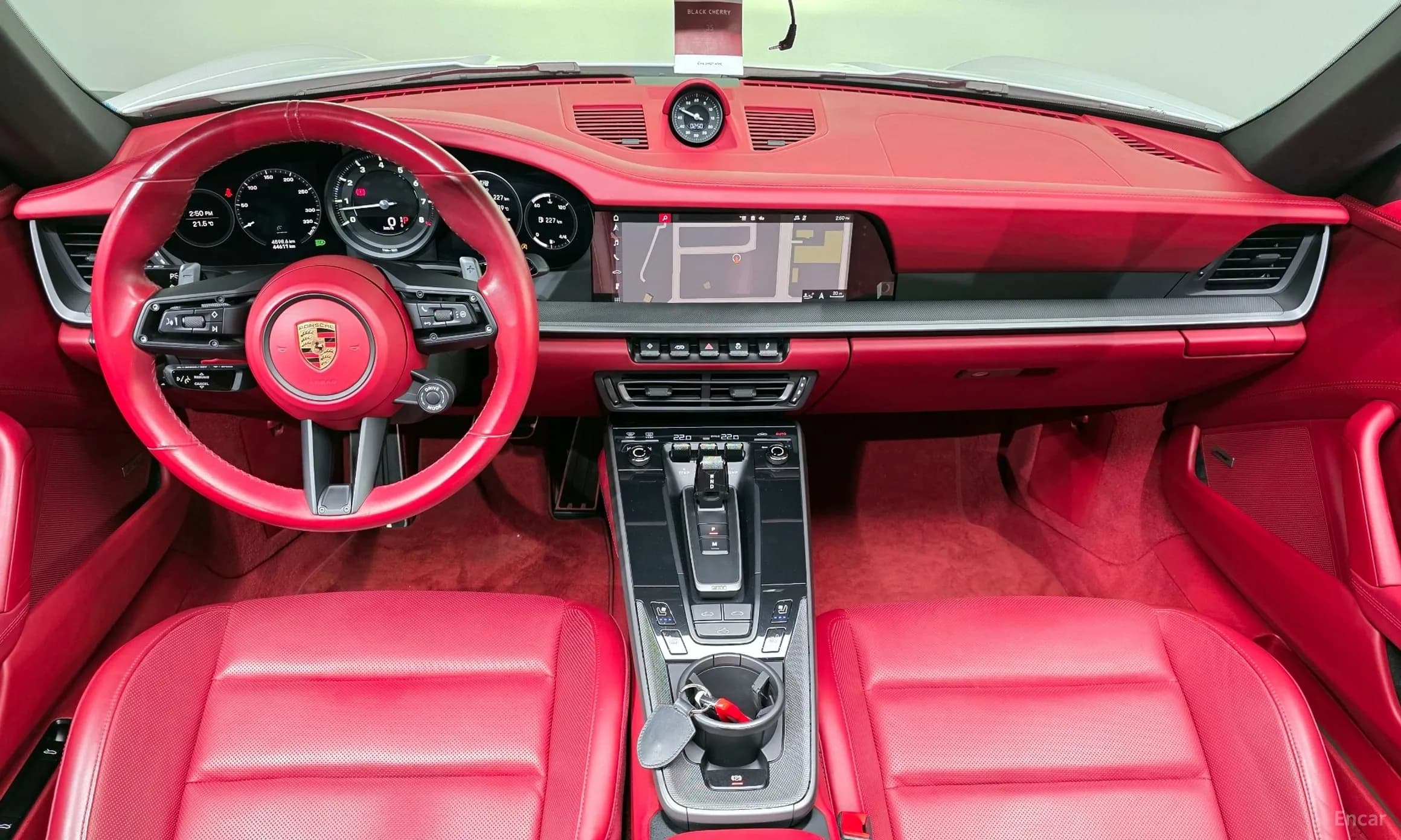 911 (992)