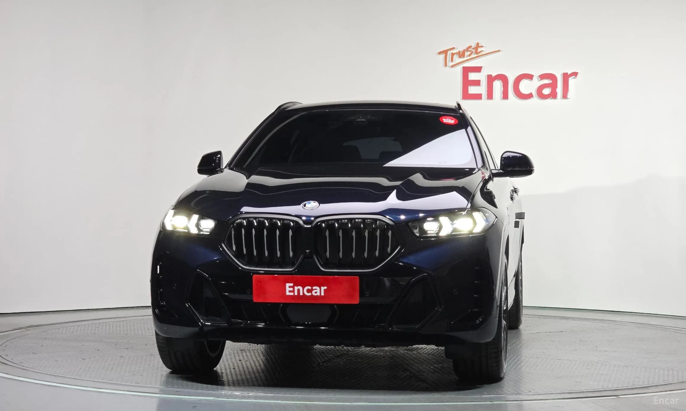 X6 (G06)