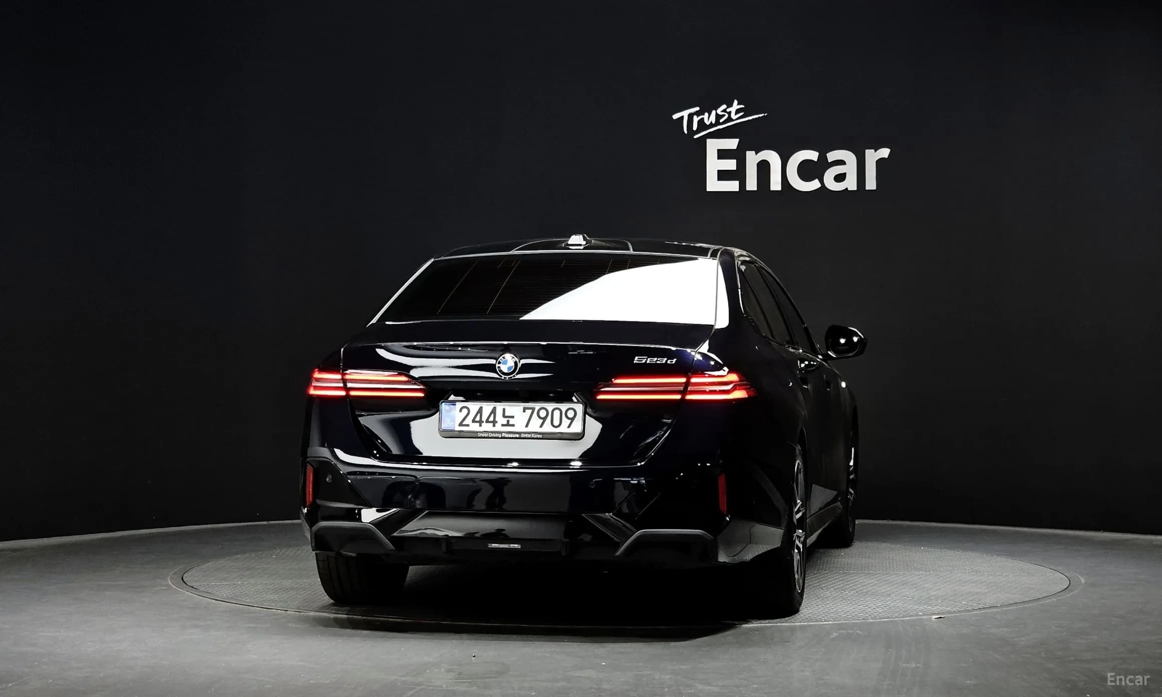 5 Series (G60)