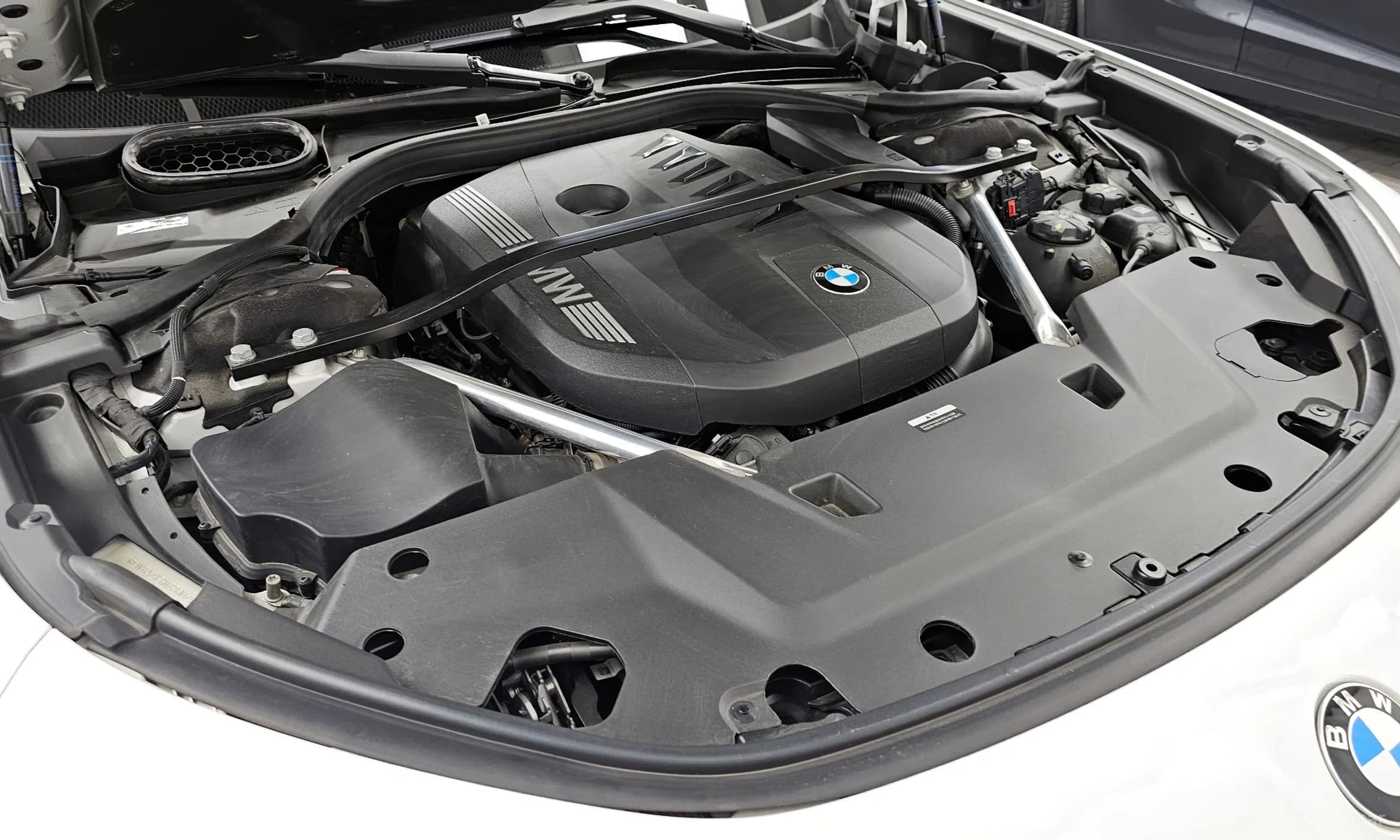 7 Series (G70)