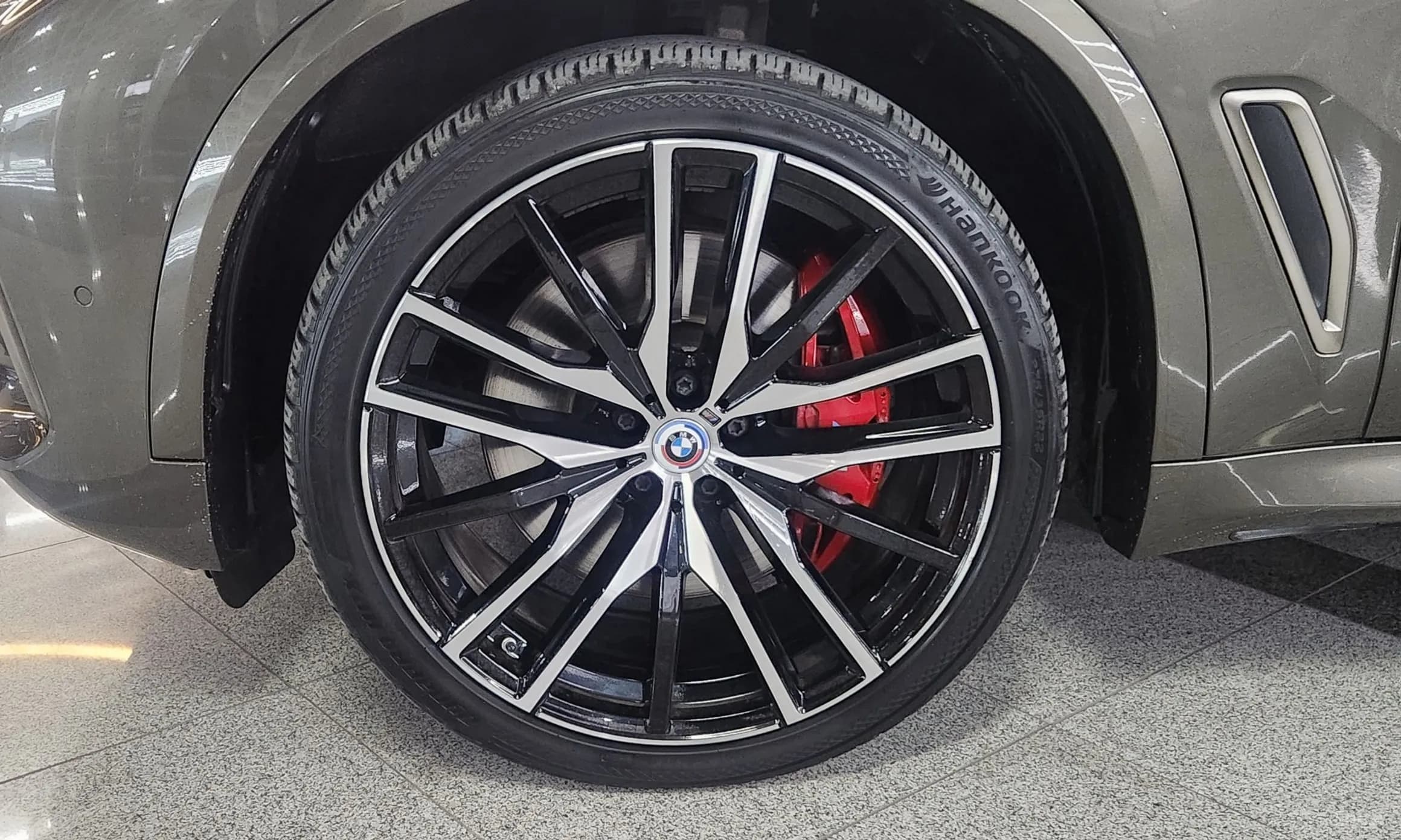 X5 (G05)