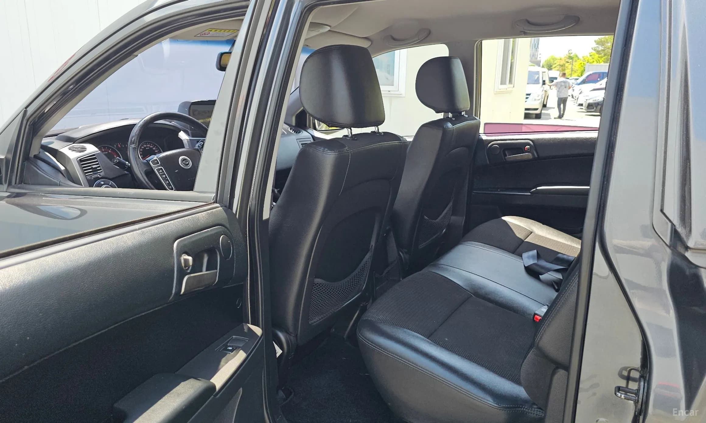 Korando Sports