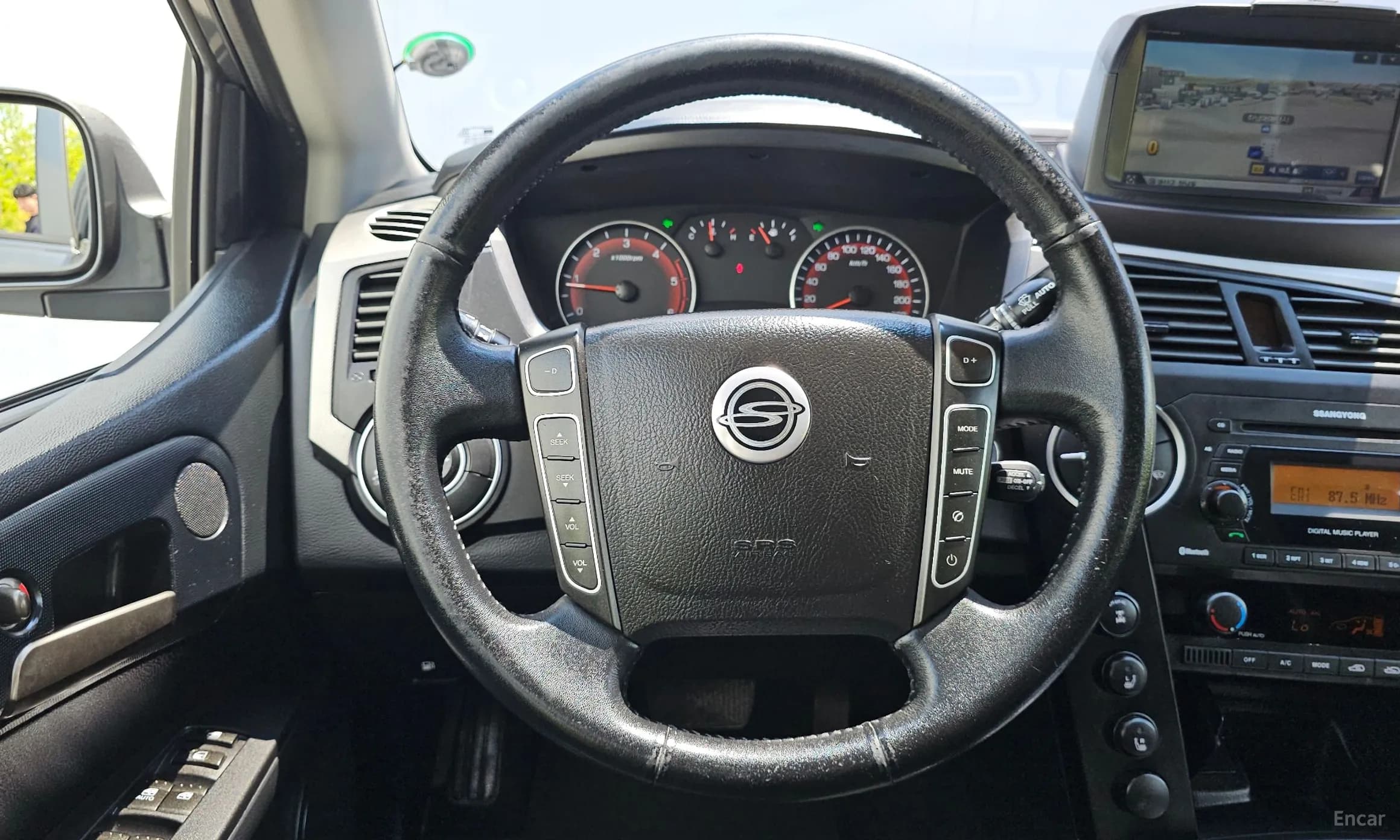 Korando Sports
