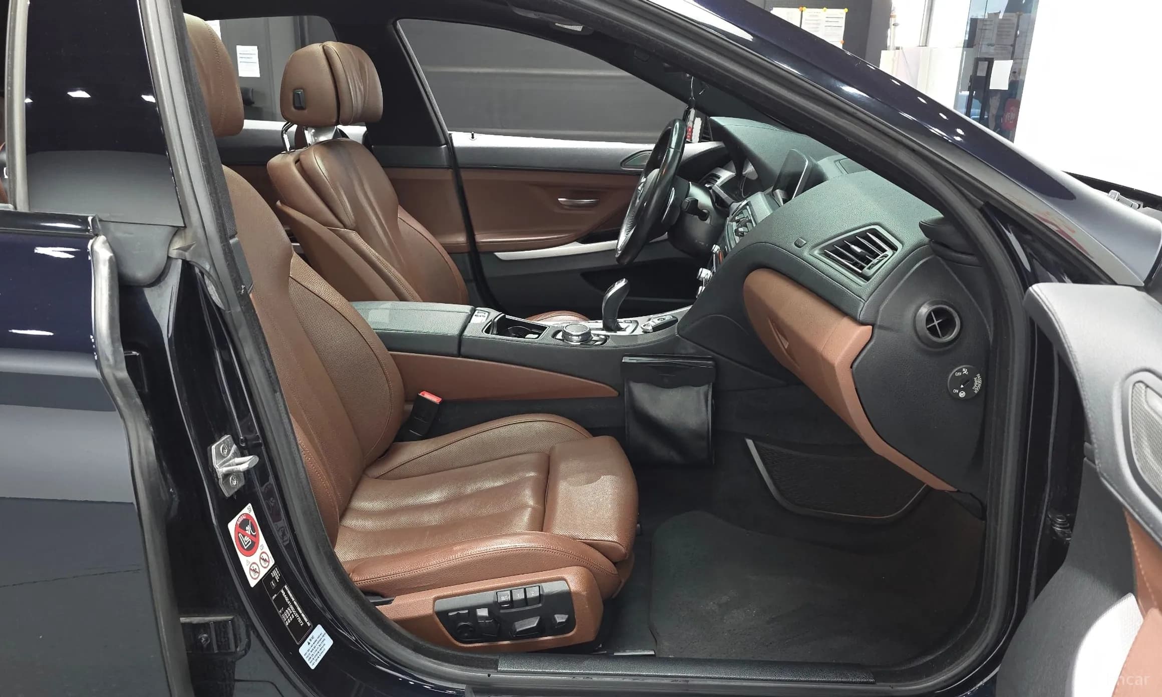 6 Series (F12)
