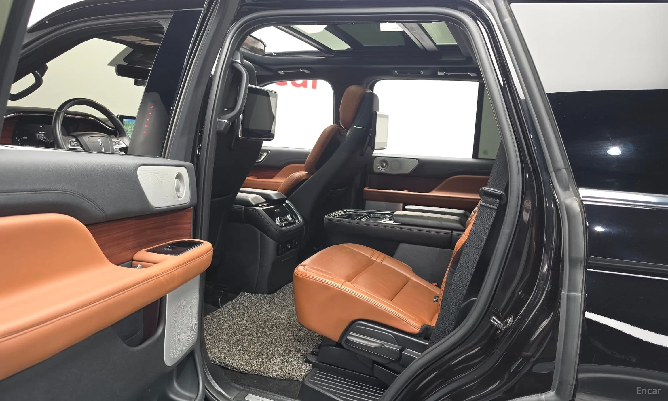 Navigator 4th generation