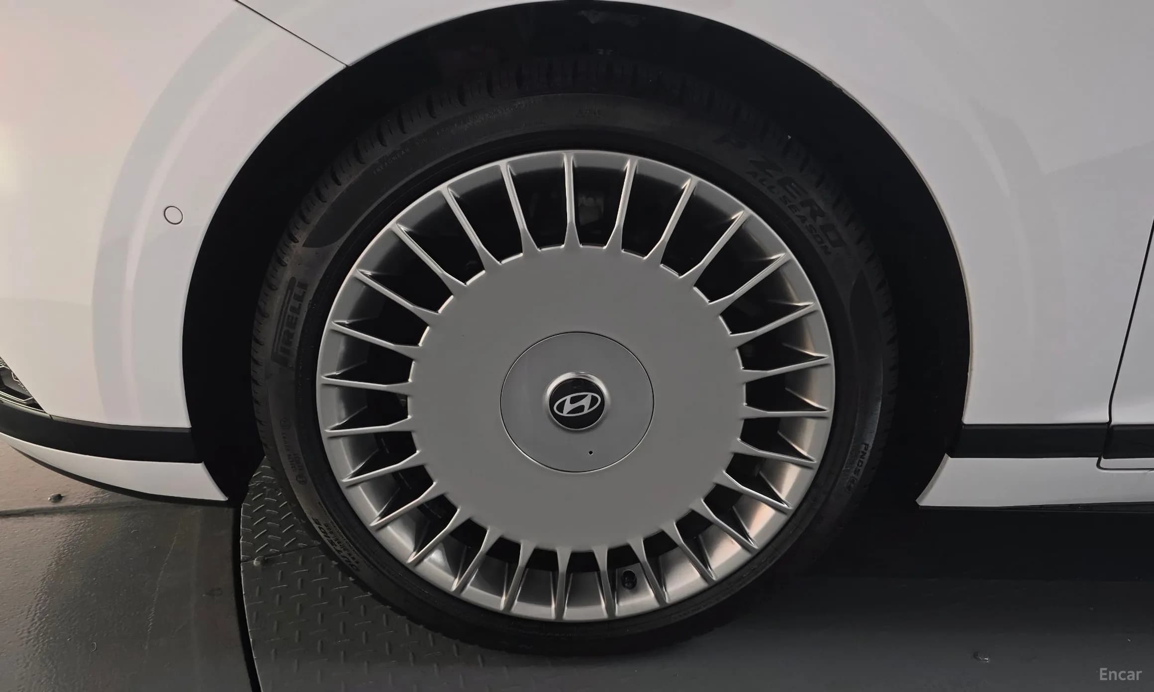 Grandeur Hybrid (GN7)