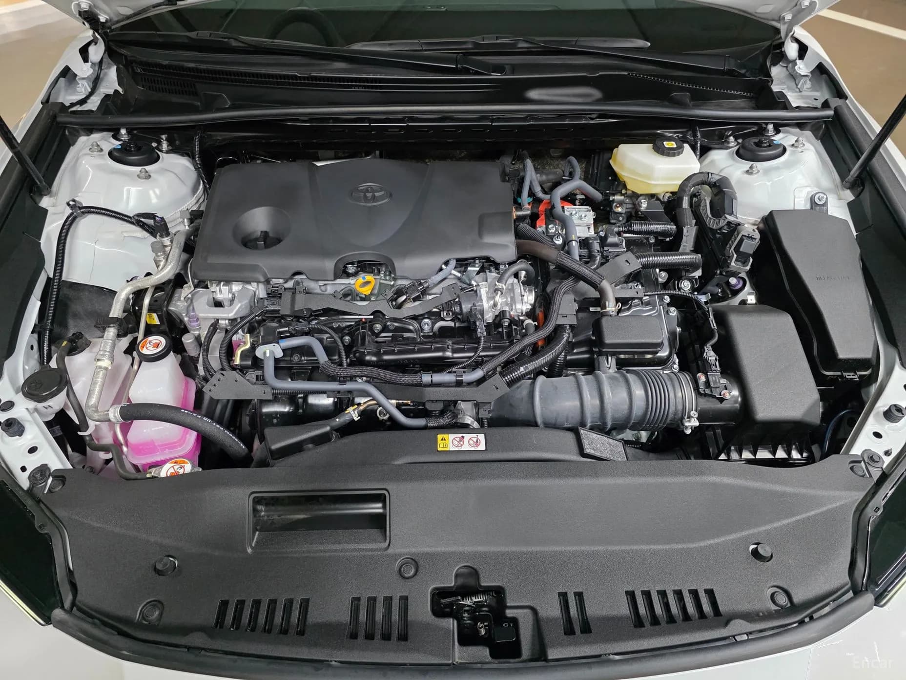 Camry (XV80)