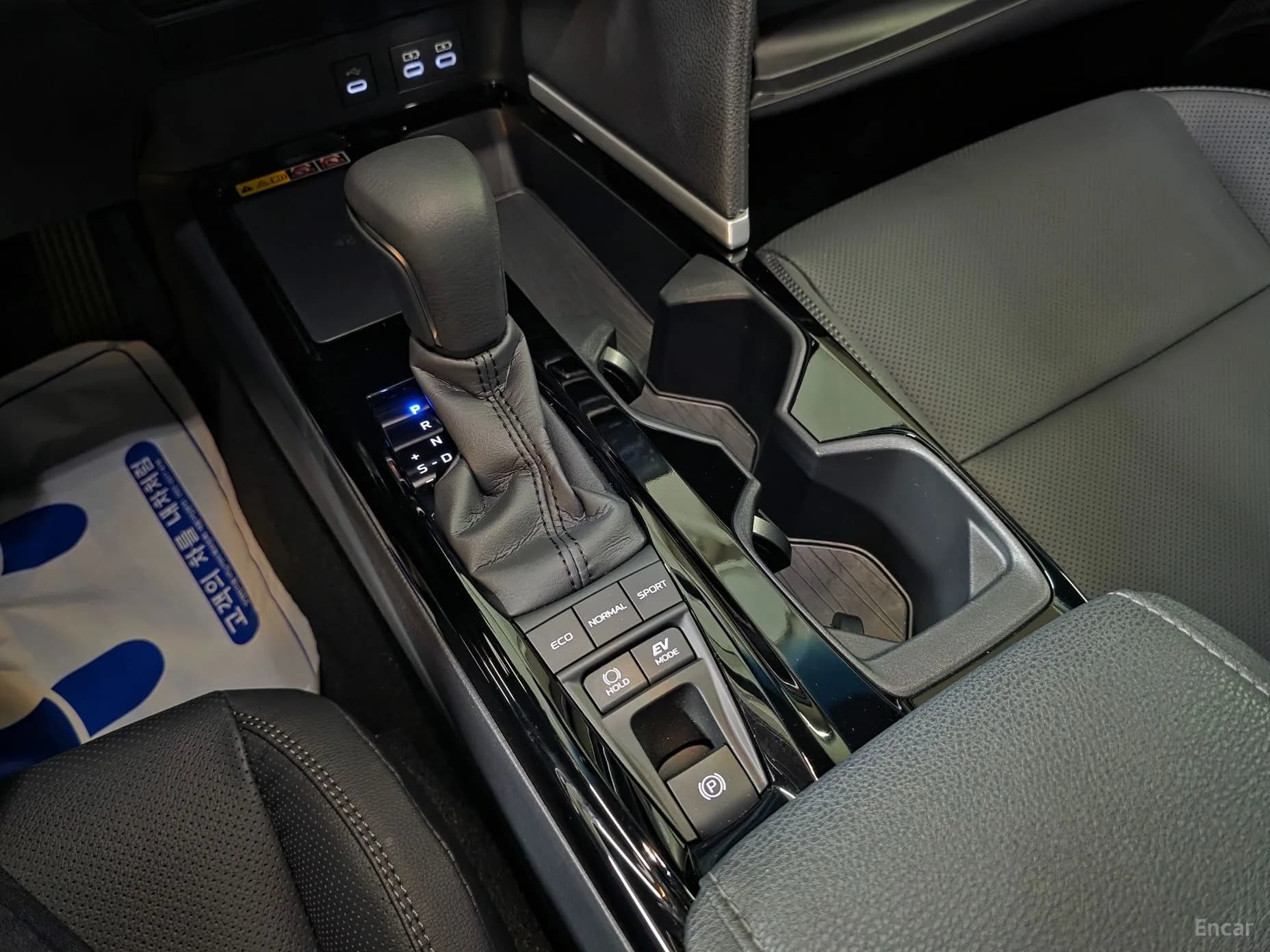 Camry (XV80)