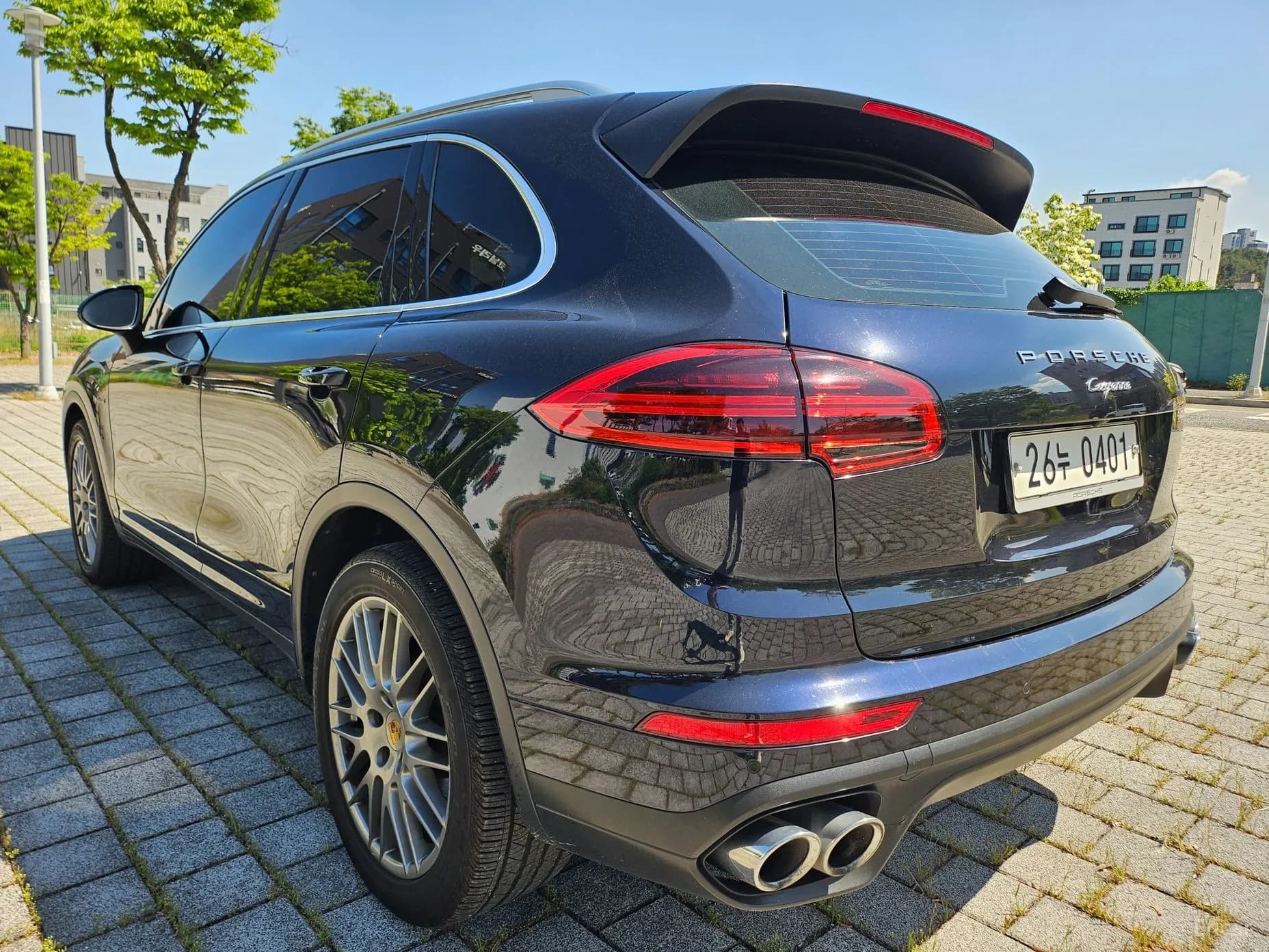 New Cayenne