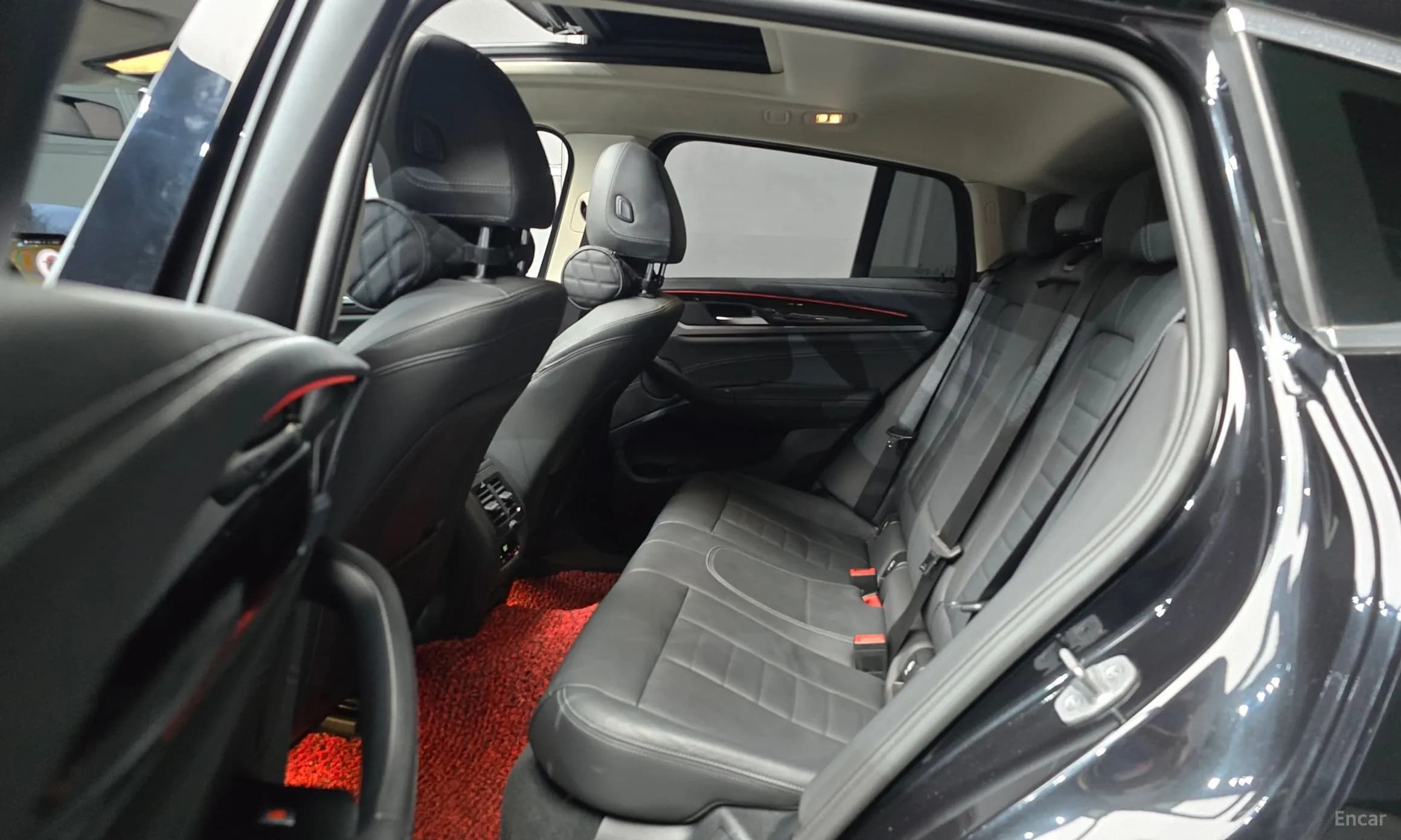 X4 (G02)